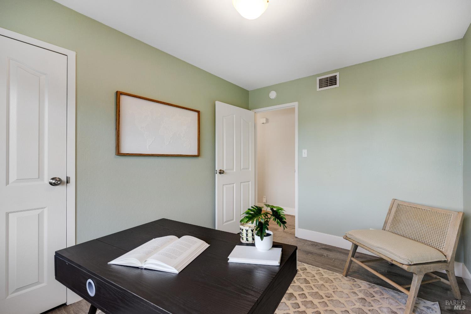 Detail Gallery Image 29 of 83 For 22 Laurie Ct, Novato,  CA 94947 - 4 Beds | 2 Baths
