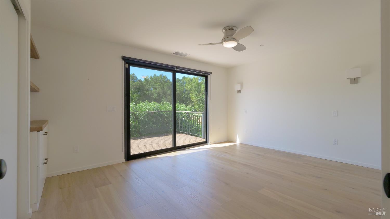 Detail Gallery Image 18 of 48 For 1306 Pinon Dr, Healdsburg,  CA 95448 - 2 Beds | 2/1 Baths
