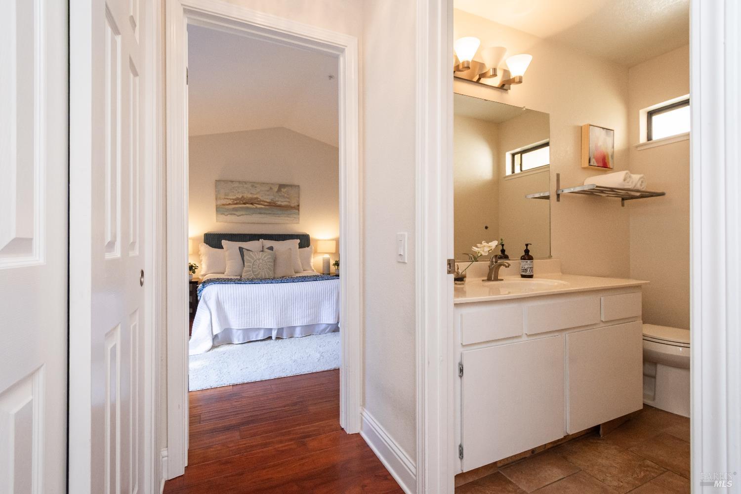 Detail Gallery Image 21 of 39 For 33 Fountain Grove Cir, Napa,  CA 94558 - 2 Beds | 2 Baths
