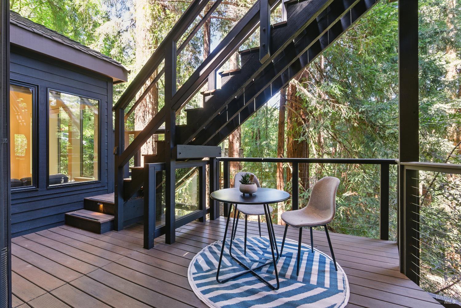 Detail Gallery Image 65 of 97 For 119 Marguerite Ave, Mill Valley,  CA 94941 - 6 Beds | 4/1 Baths