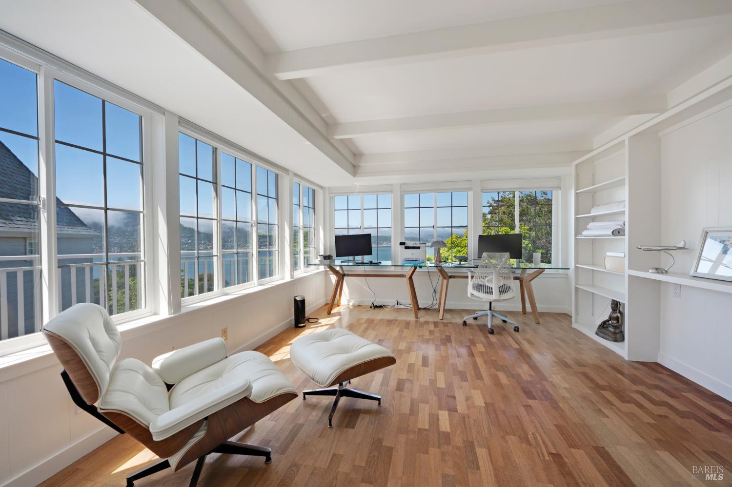 Detail Gallery Image 52 of 64 For 22 Eucalyptus Rd, Belvedere,  CA 94920 - 5 Beds | 4/2 Baths