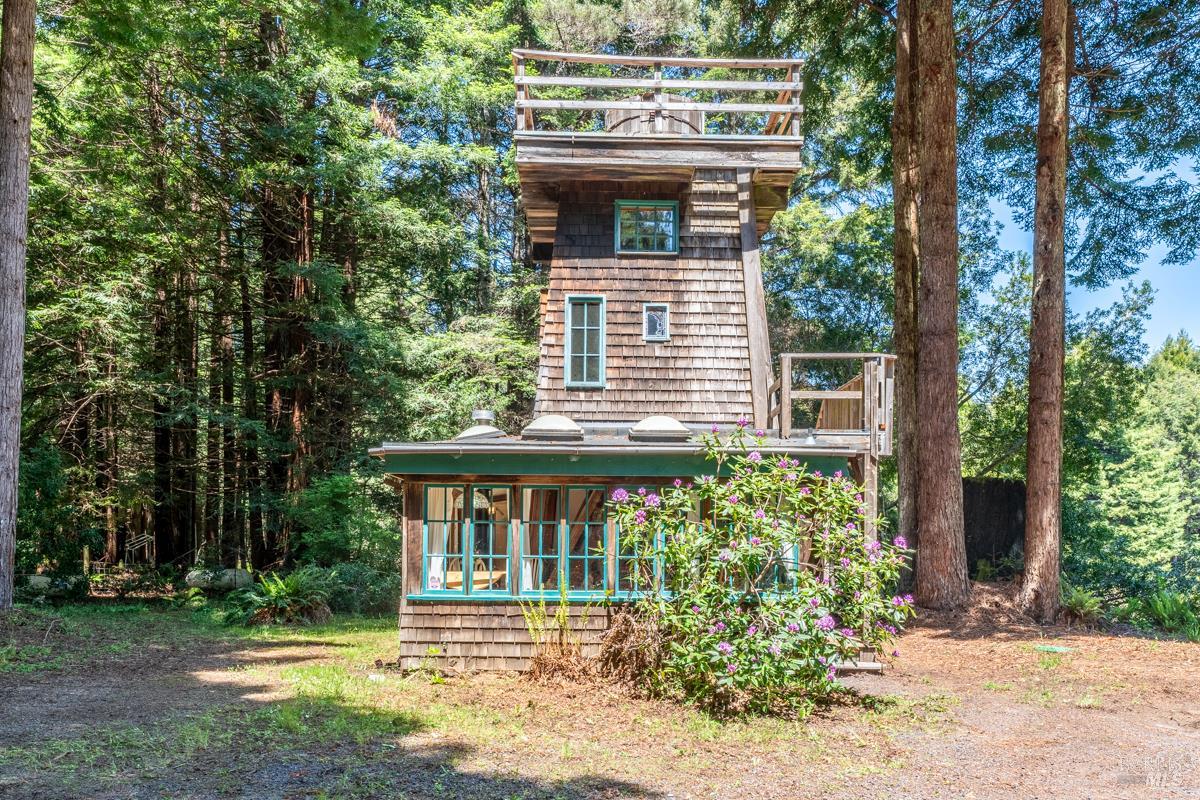 Detail Gallery Image 19 of 35 For 32371 Middle Ridge Rd, Albion,  CA 95410 - 2 Beds | 1 Baths