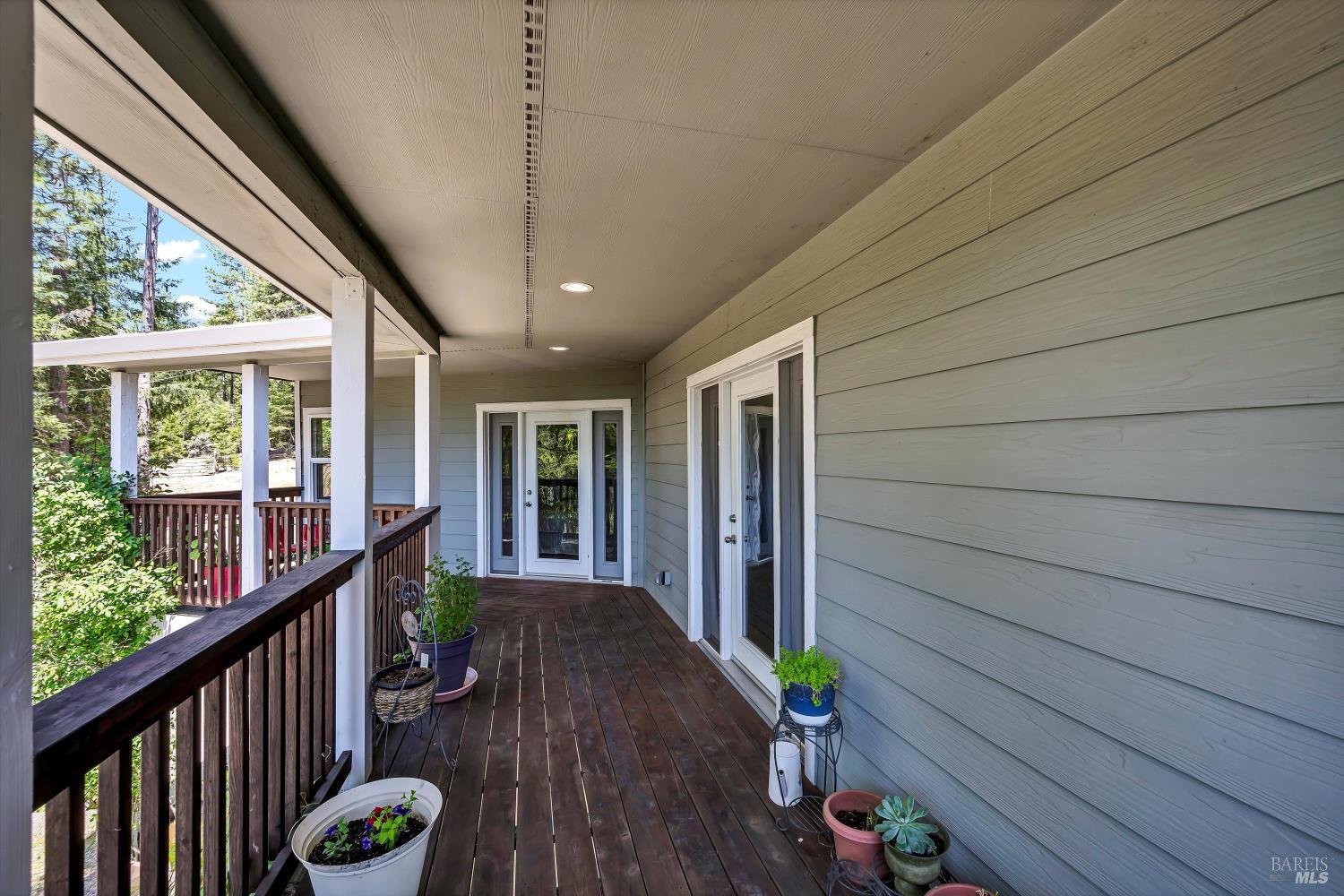Detail Gallery Image 31 of 59 For 9474 Rockys Rd, Middletown,  CA 95461 - 2 Beds | 2/1 Baths