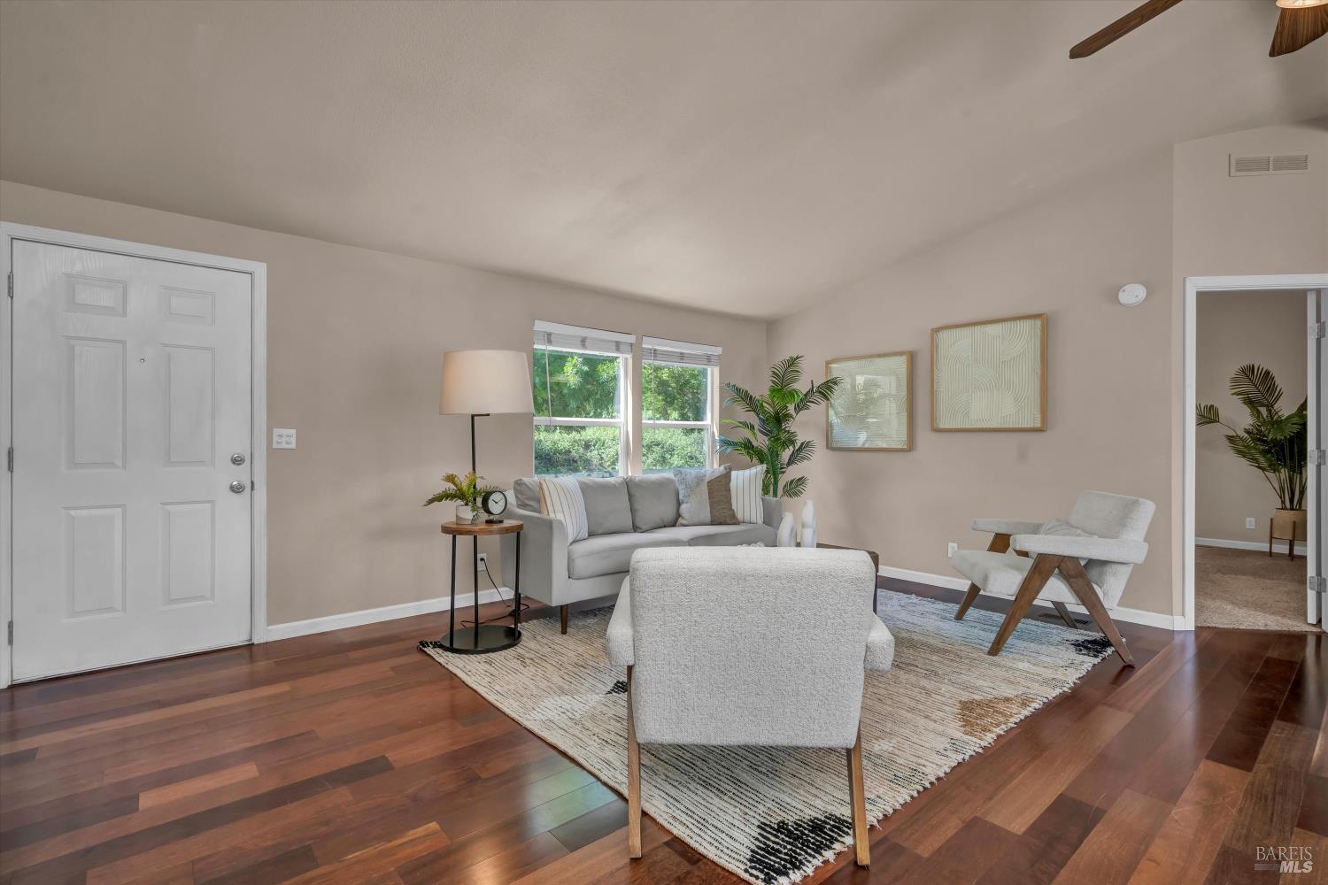 Detail Gallery Image 15 of 73 For 9700 Spring Valley Rd, Potter Valley,  CA 95469 - 3 Beds | 2 Baths
