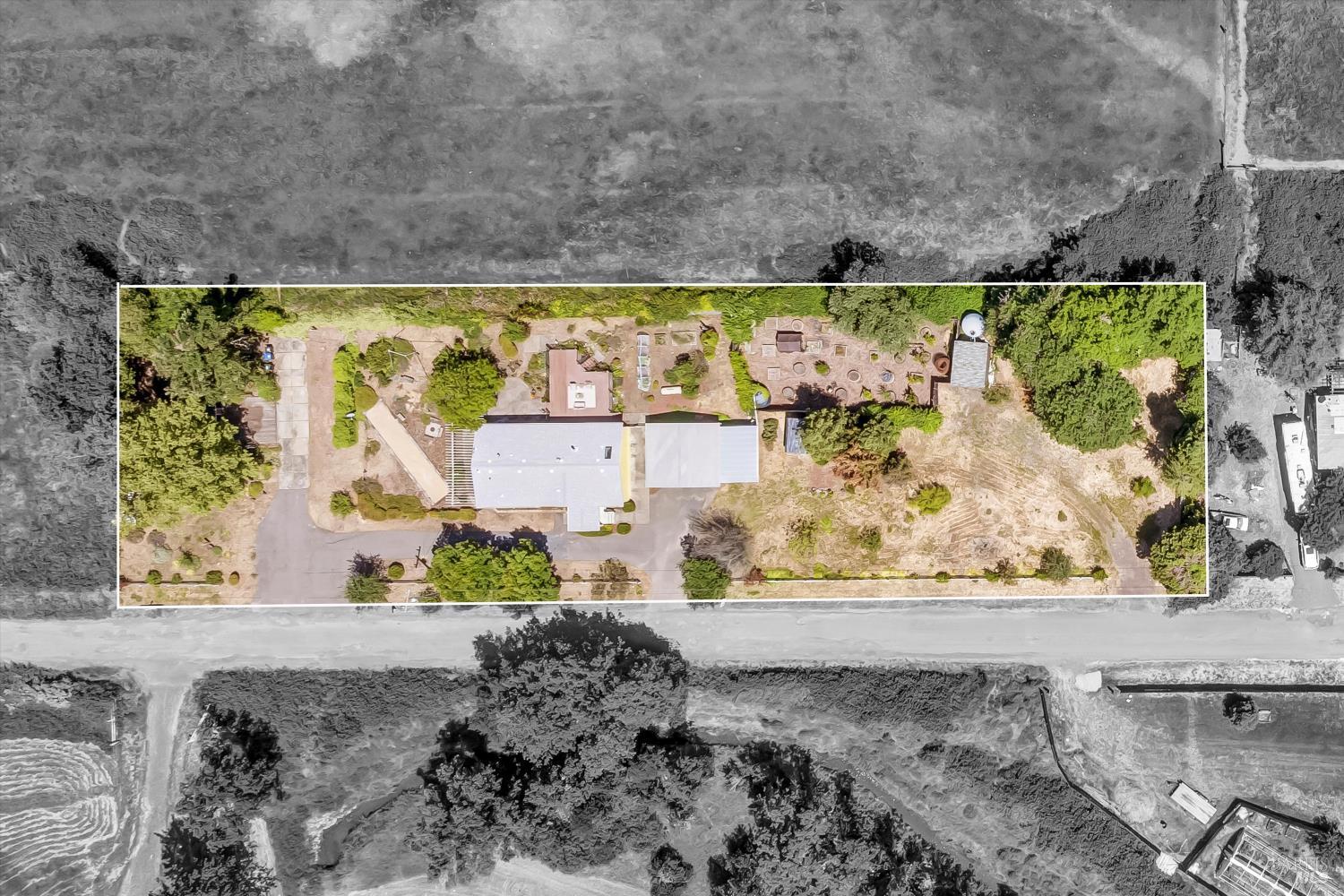 Detail Gallery Image 65 of 73 For 9700 Spring Valley Rd, Potter Valley,  CA 95469 - 3 Beds | 2 Baths