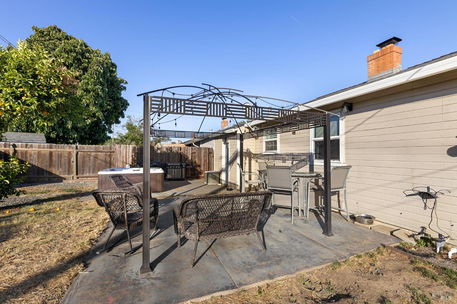 Detail Gallery Image 28 of 31 For 104 Birch St, Vacaville,  CA 95688 - 3 Beds | 1 Baths