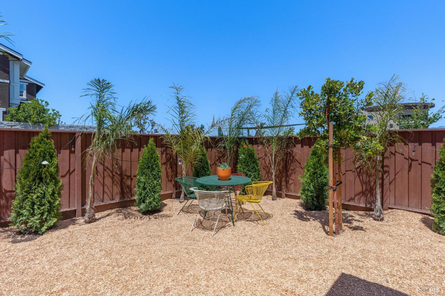 Detail Gallery Image 43 of 69 For 1749 Guadalupe St, Petaluma,  CA 94952 - 4 Beds | 3 Baths