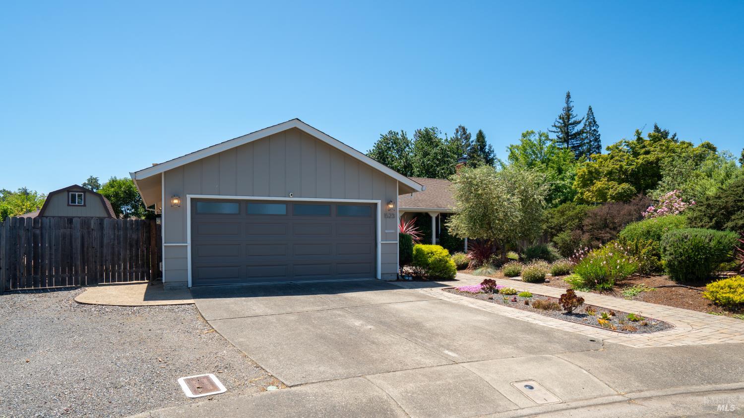 Detail Gallery Image 34 of 38 For 1523 Bruce Ct, Santa Rosa,  CA 95401 - 3 Beds | 2 Baths