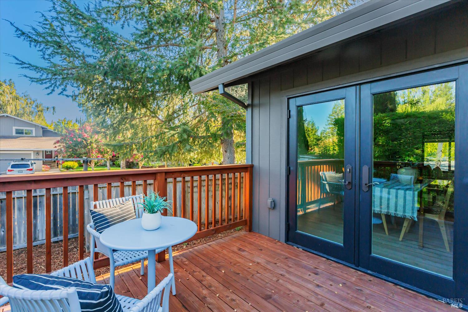 Detail Gallery Image 7 of 40 For 690 Hudson Ct, Sonoma,  CA 95476 - 4 Beds | 3 Baths