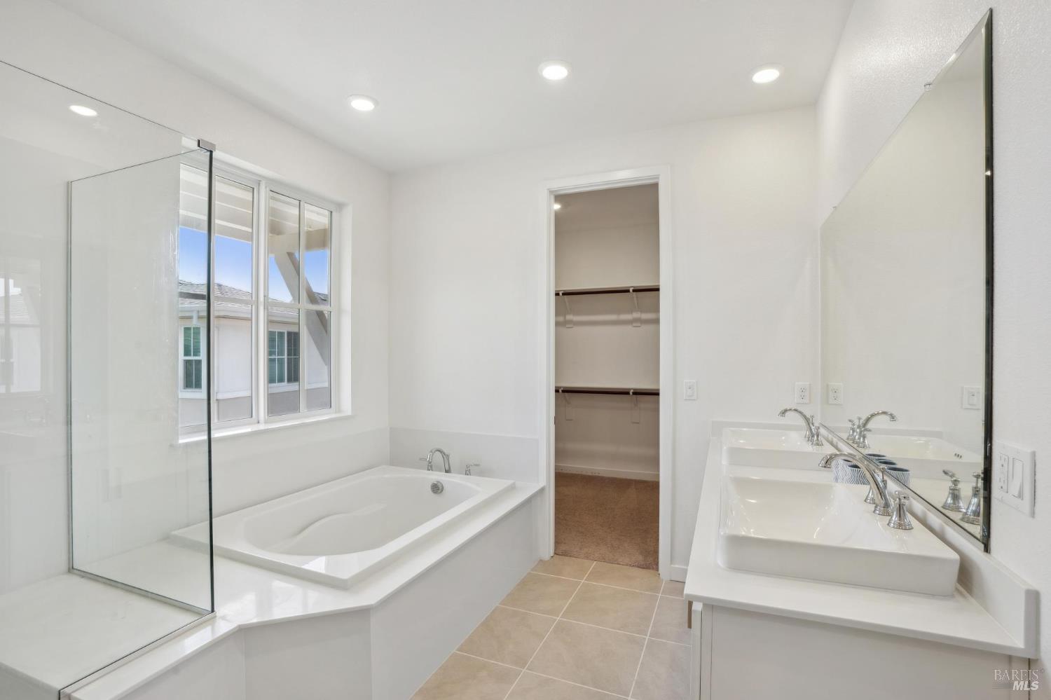 Detail Gallery Image 55 of 69 For 1749 Guadalupe St, Petaluma,  CA 94952 - 4 Beds | 3 Baths
