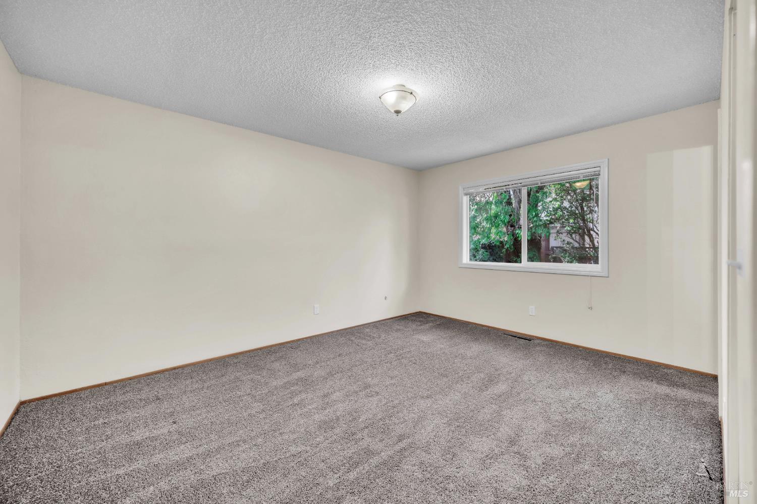 Lang Court, Santa Rosa, California image 17