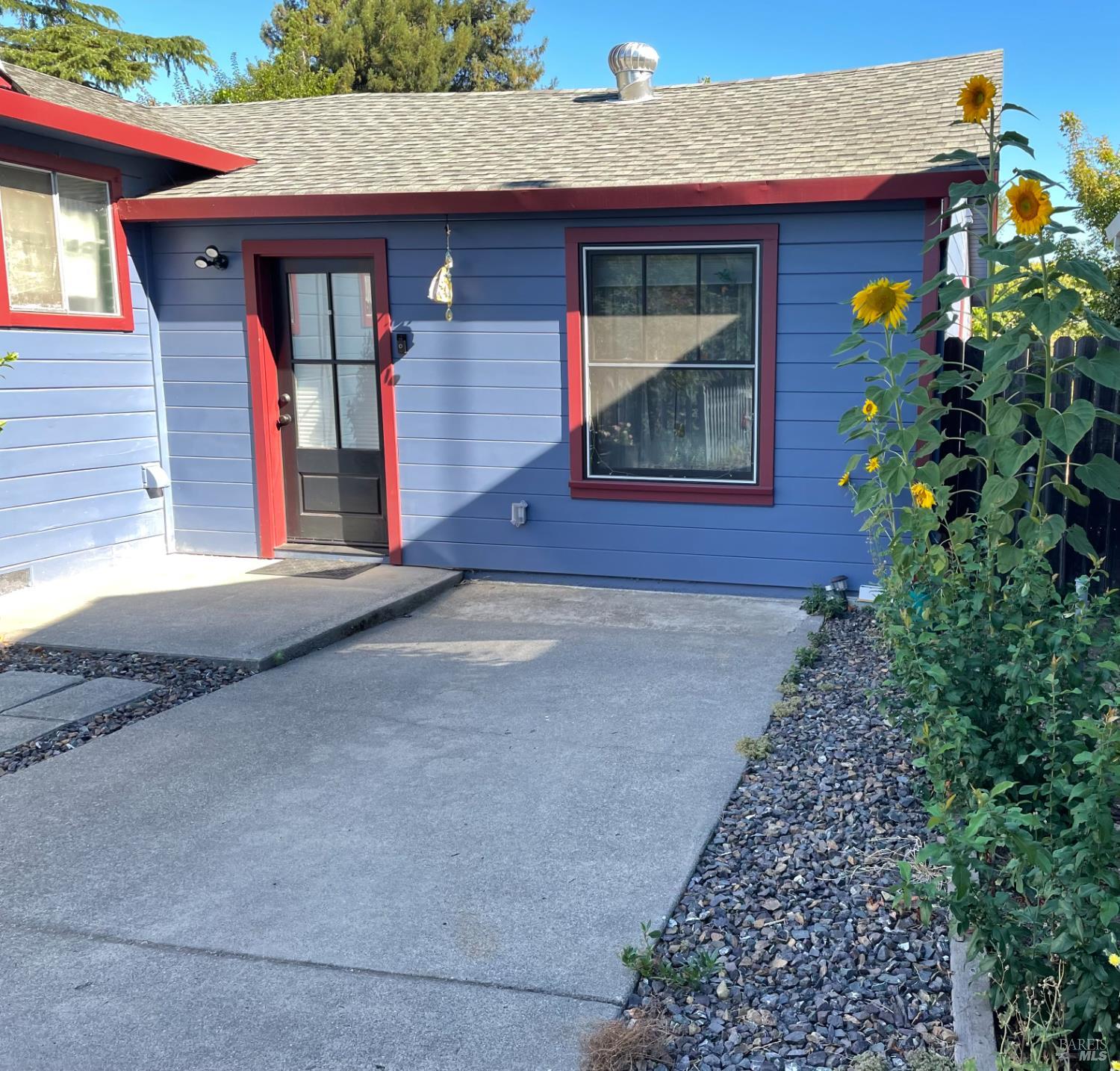 Detail Gallery Image 5 of 68 For 458 E San Francisco Ave, Willits,  CA 95490 - 4 Beds | 2 Baths