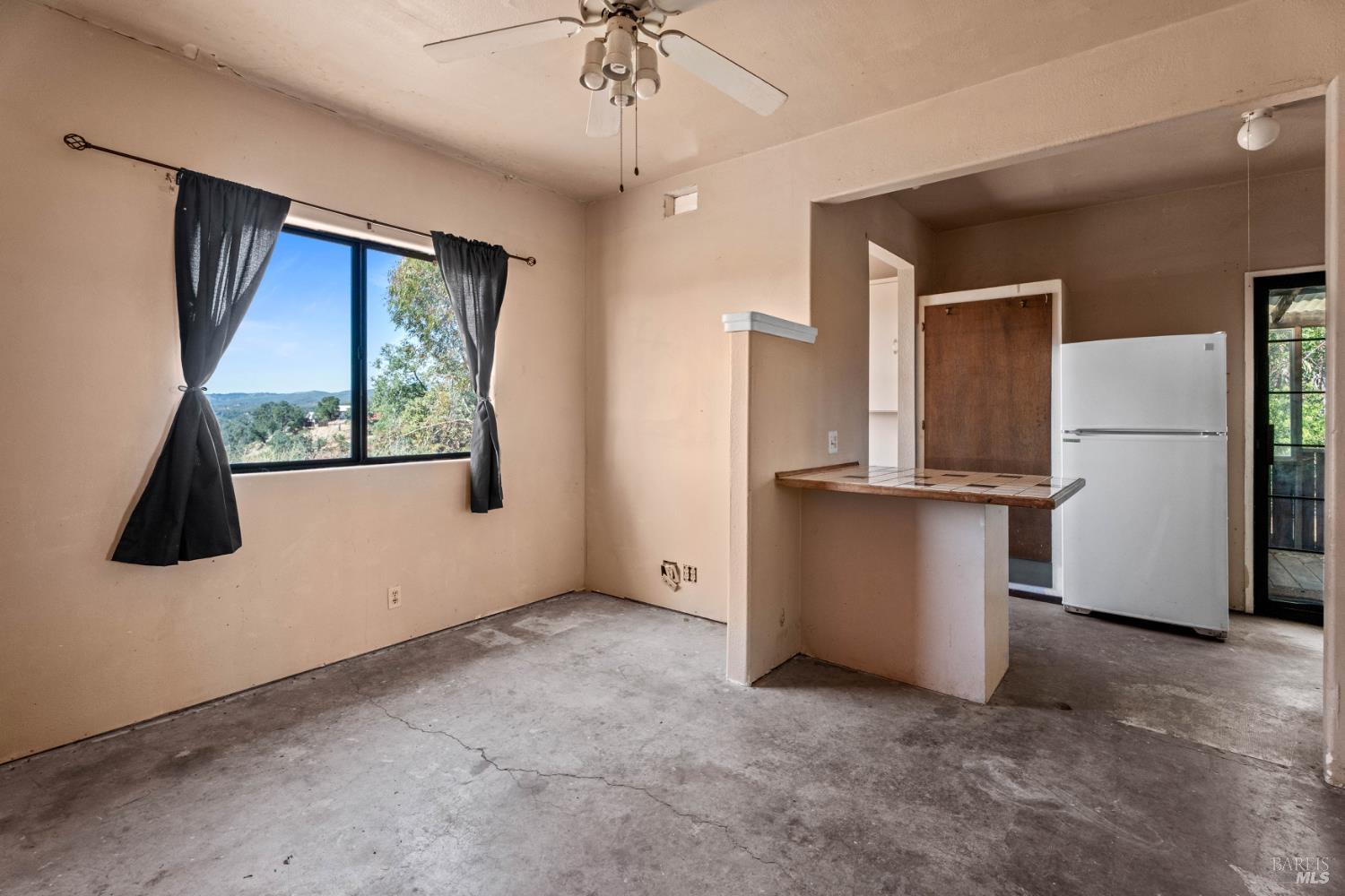 Detail Gallery Image 8 of 27 For 2840 Pear View Rd, Lakeport,  CA 95453 - 1 Beds | 1 Baths