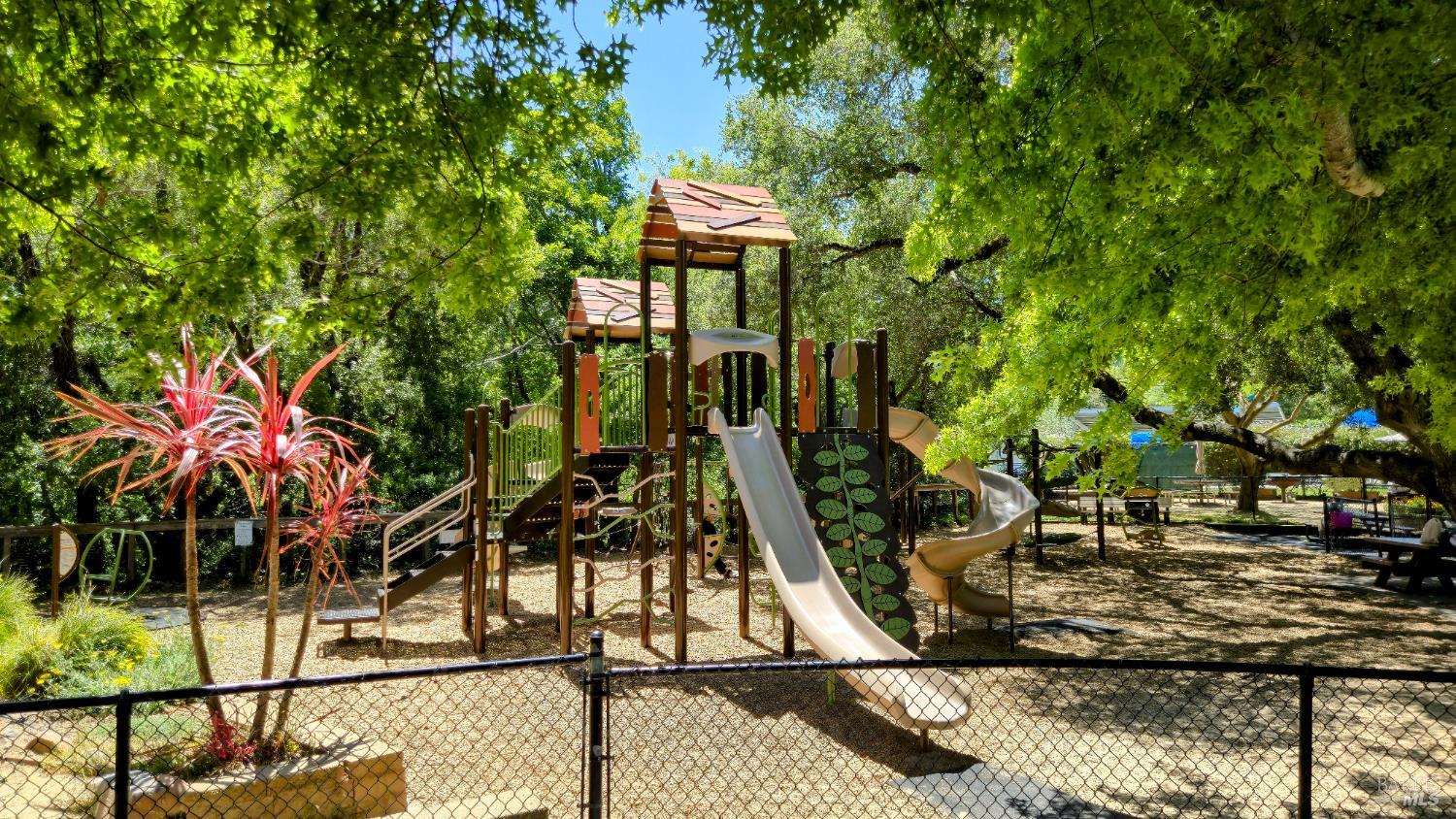 Detail Gallery Image 56 of 62 For 600 Miller Creek Rd, San Rafael,  CA 94903 - 3 Beds | 2/1 Baths