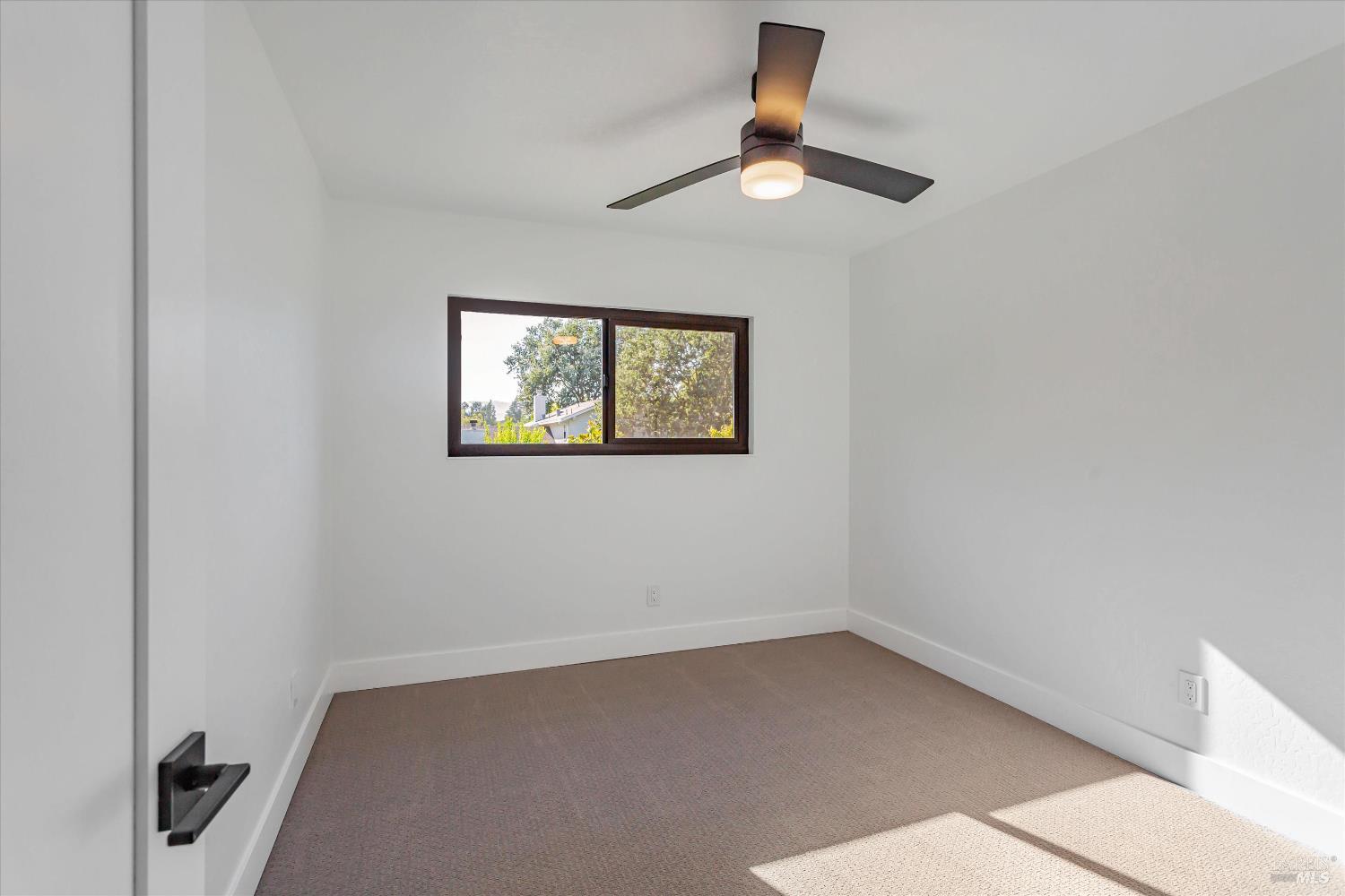 Detail Gallery Image 31 of 40 For 690 Hudson Ct, Sonoma,  CA 95476 - 4 Beds | 3 Baths