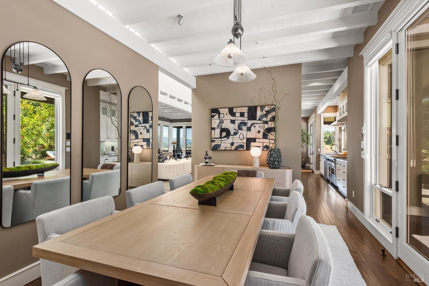 Detail Gallery Image 15 of 96 For 4030 Old Barn Rd, Healdsburg,  CA 95448 - 4 Beds | 5/1 Baths