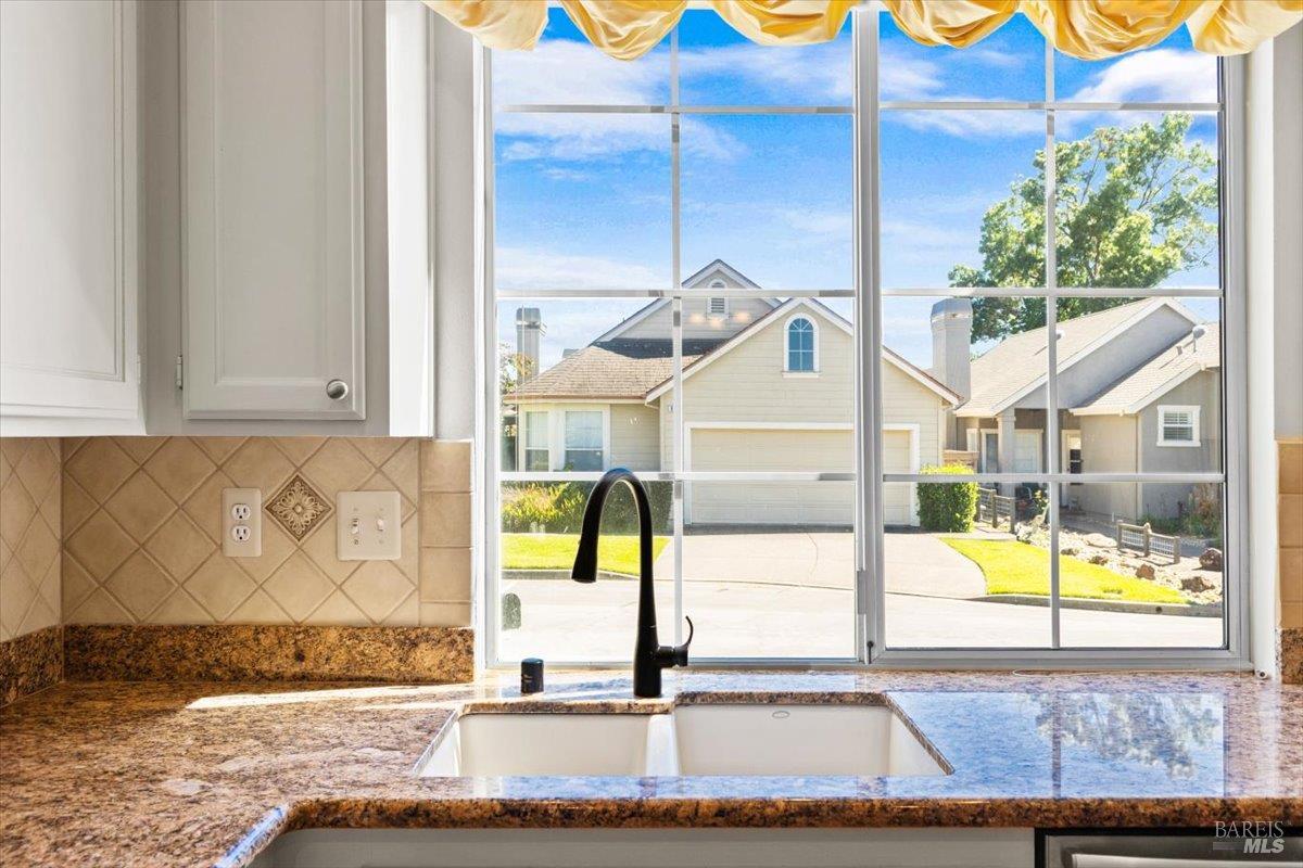 Detail Gallery Image 17 of 36 For 843 Cab Calloway Ct, Windsor,  CA 95492 - 2 Beds | 2 Baths