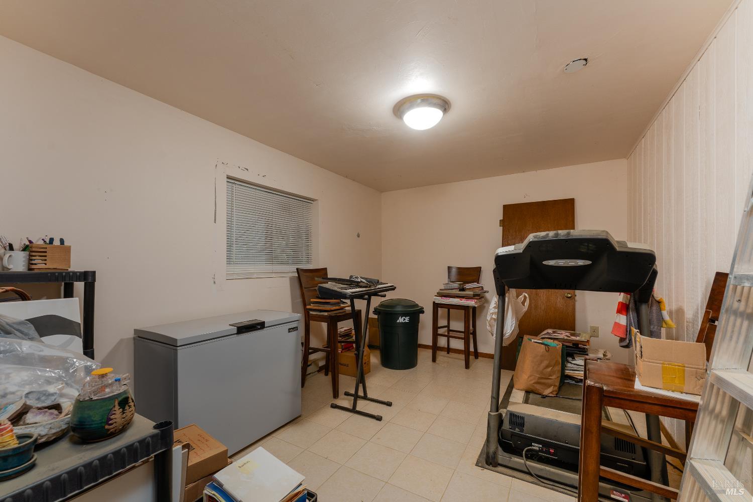 Detail Gallery Image 17 of 27 For 2645 Goose Rd, Willits,  CA 95490 - 3 Beds | 2 Baths