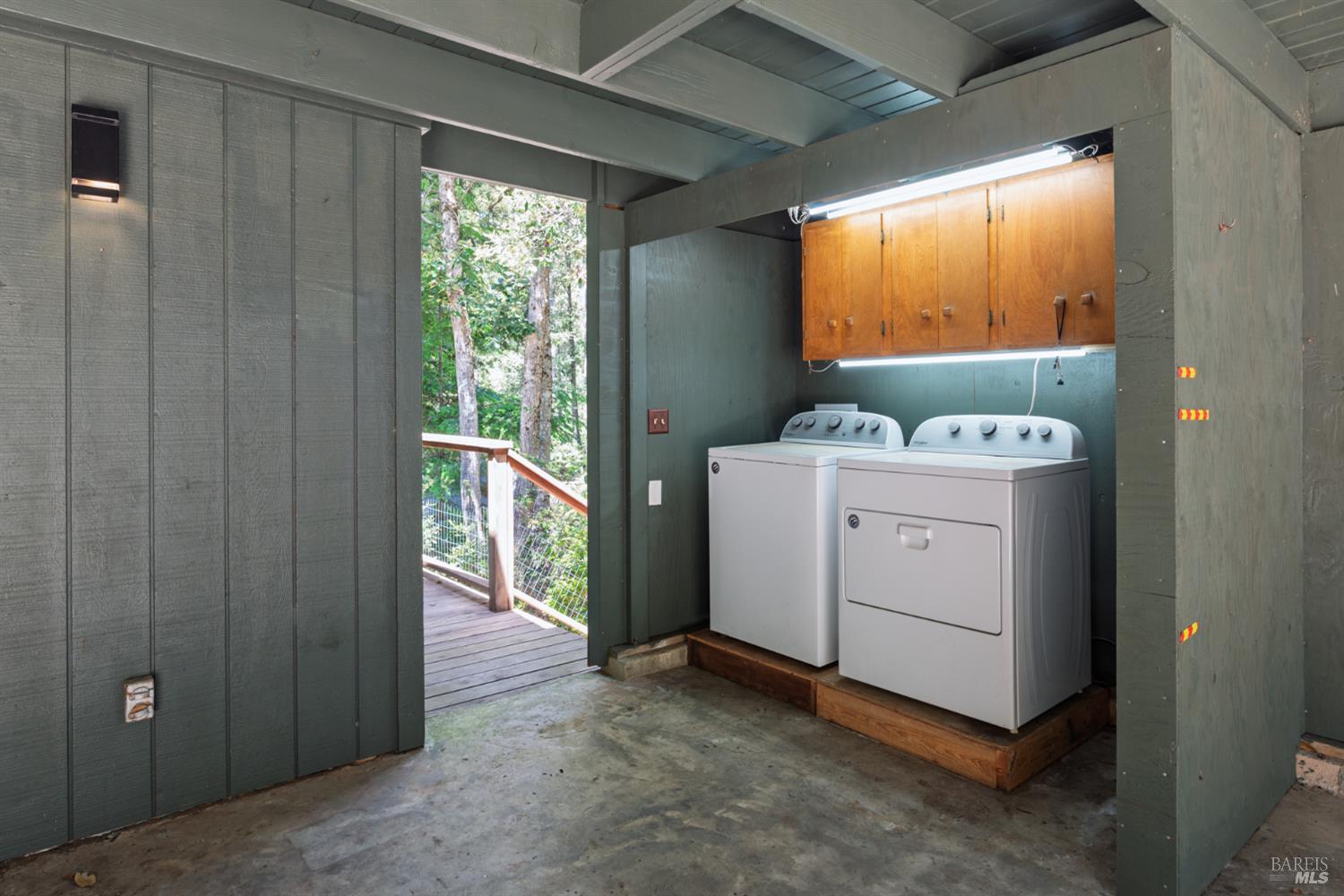Detail Gallery Image 35 of 39 For 45270 Ocean View Ln, Gualala,  CA 95445 - 2 Beds | 1 Baths