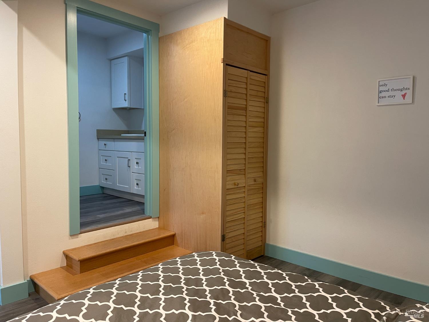 Detail Gallery Image 13 of 68 For 458 E San Francisco Ave, Willits,  CA 95490 - 4 Beds | 2 Baths