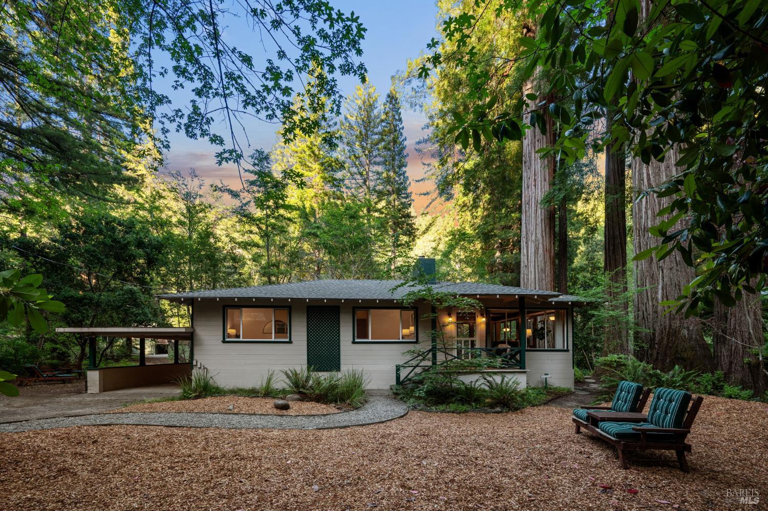 Detail Gallery Image 2 of 55 For 5600 Cazadero Hwy, Cazadero,  CA 95421 - 2 Beds | 1/1 Baths