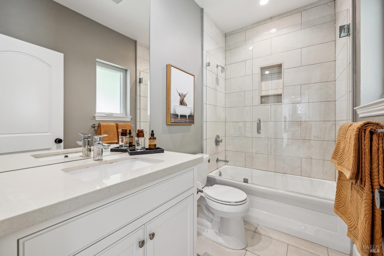 Detail Gallery Image 57 of 64 For 6 Live Oak Way, San Rafael,  CA 94901 - 4 Beds | 4/1 Baths