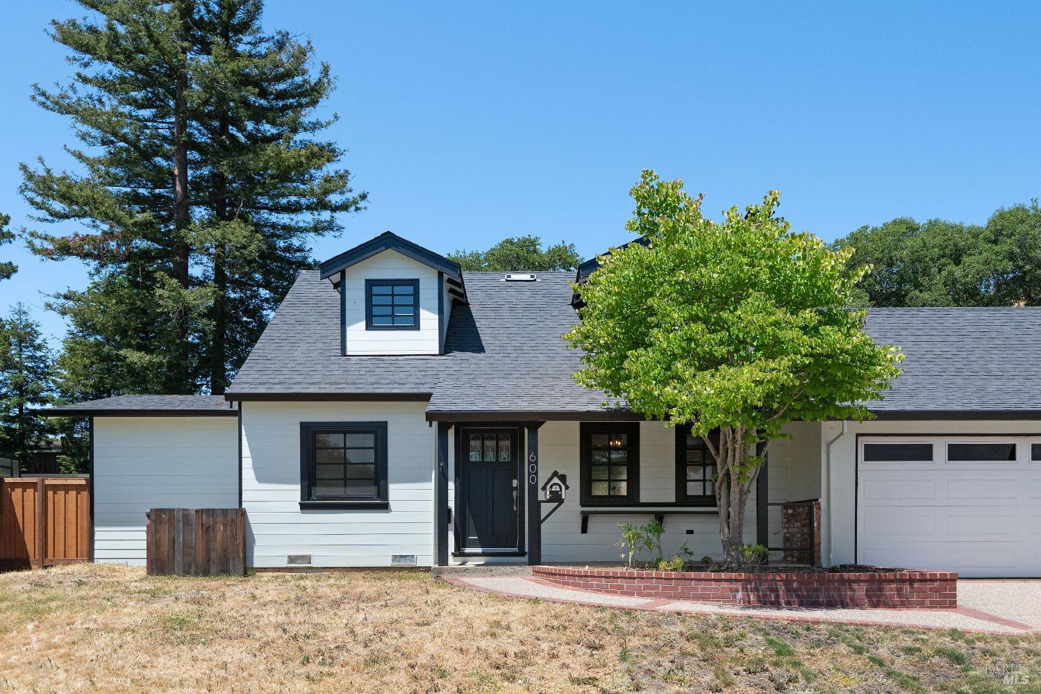Detail Gallery Image 2 of 62 For 600 Miller Creek Rd, San Rafael,  CA 94903 - 3 Beds | 2/1 Baths