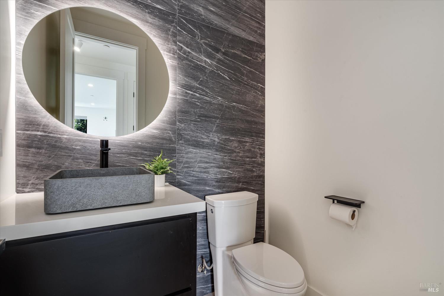 Detail Gallery Image 22 of 60 For 1994 W Bristlecone Ct, Santa Rosa,  CA 95403 - 4 Beds | 3/1 Baths