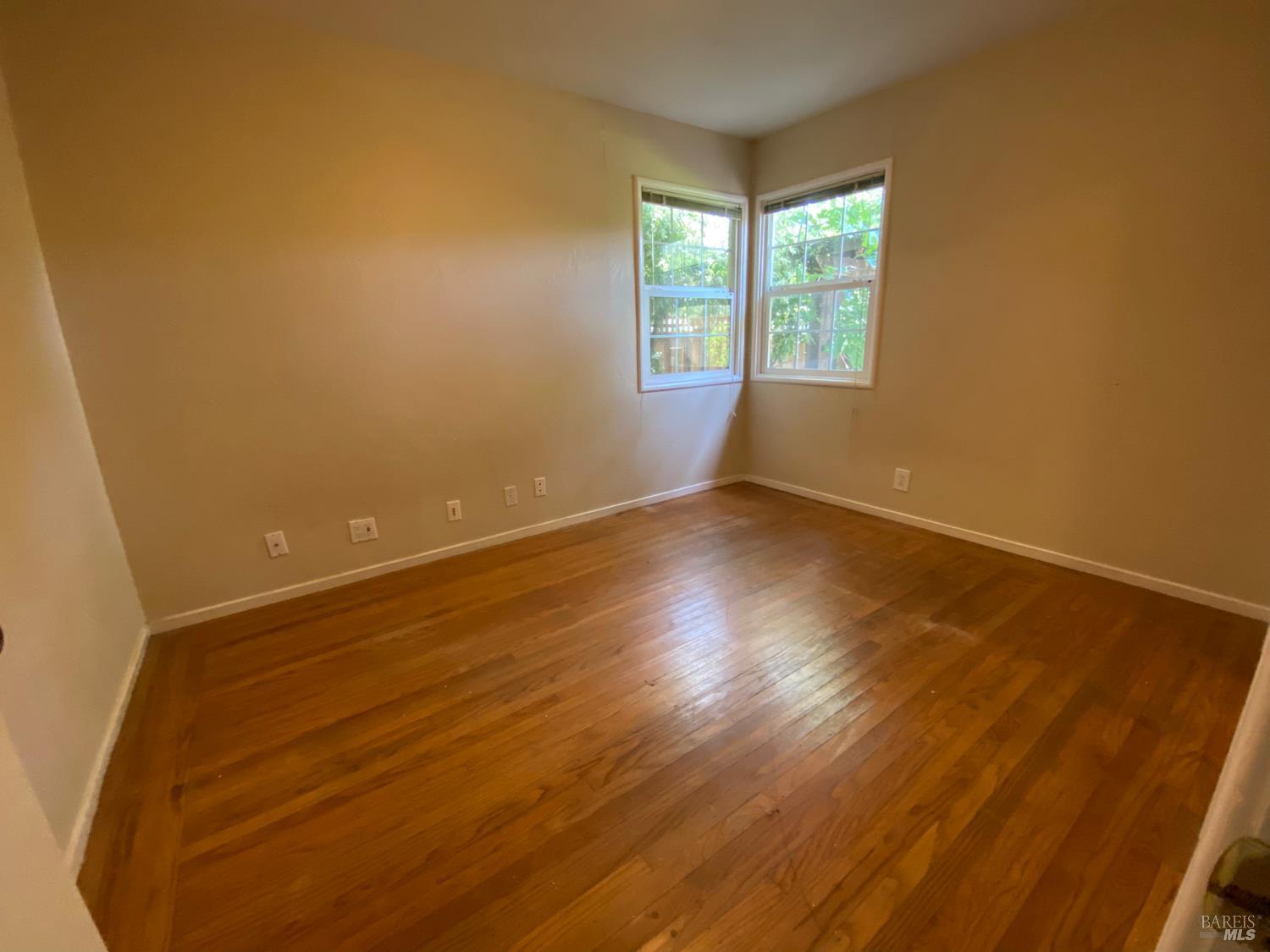 Detail Gallery Image 43 of 64 For 1125 East Ct, Novato,  CA 94945 - 2 Beds | 1 Baths