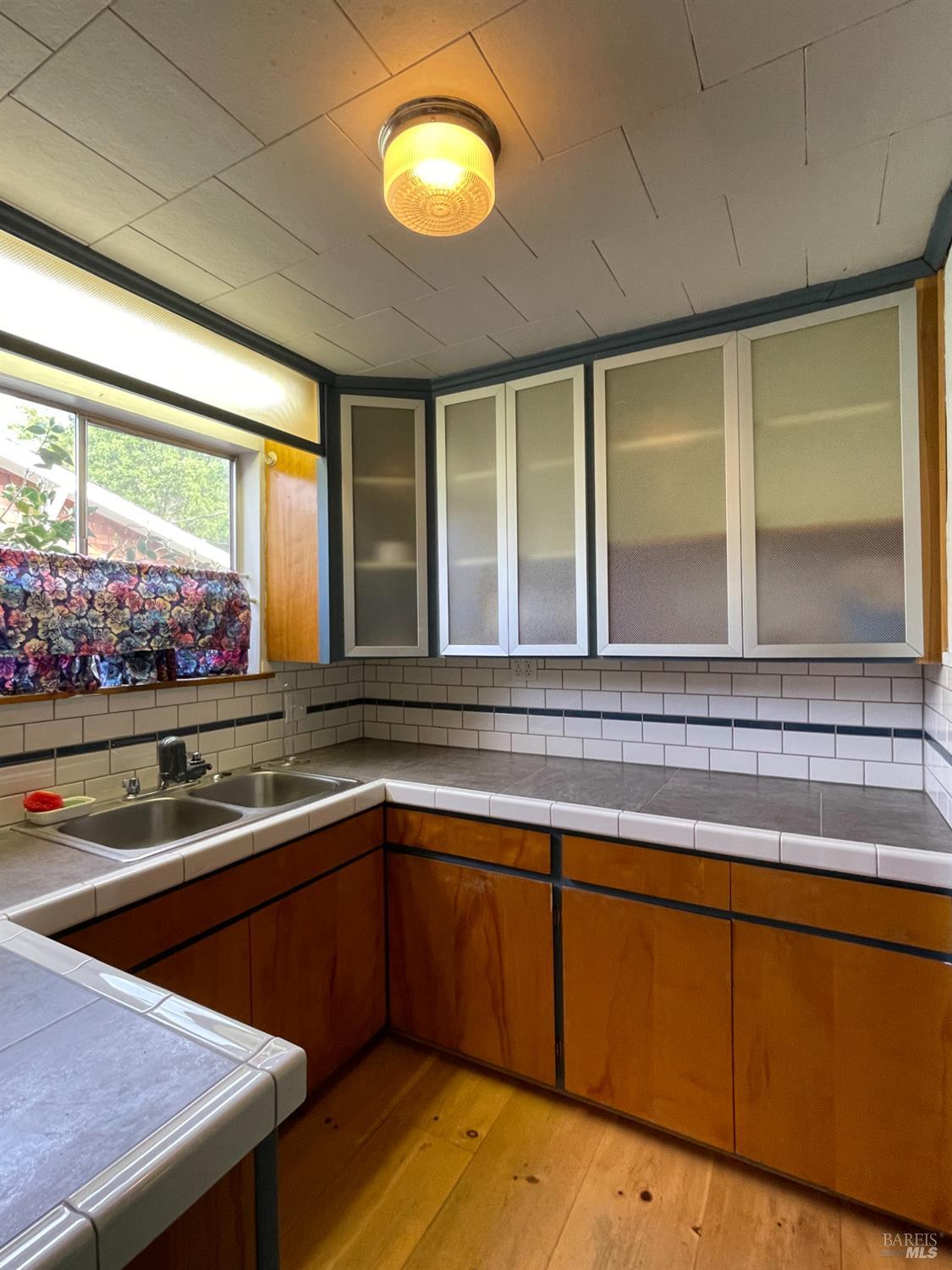 Detail Gallery Image 28 of 68 For 458 E San Francisco Ave, Willits,  CA 95490 - 4 Beds | 2 Baths