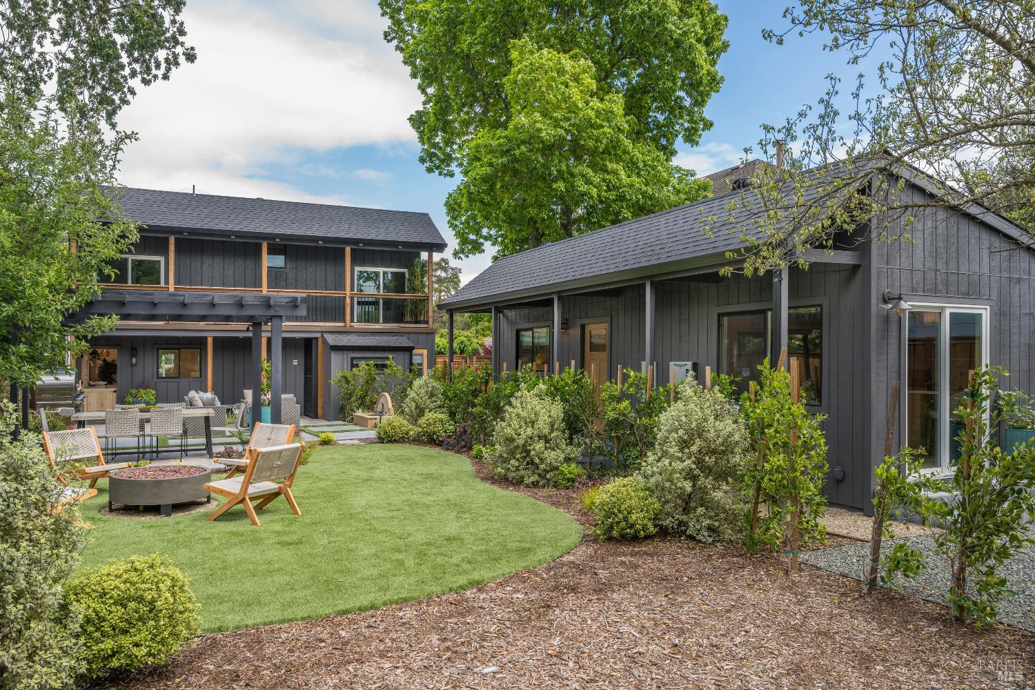 Detail Gallery Image 38 of 52 For 825 Austin Ave, Sonoma,  CA 95476 - 4 Beds | 3/1 Baths