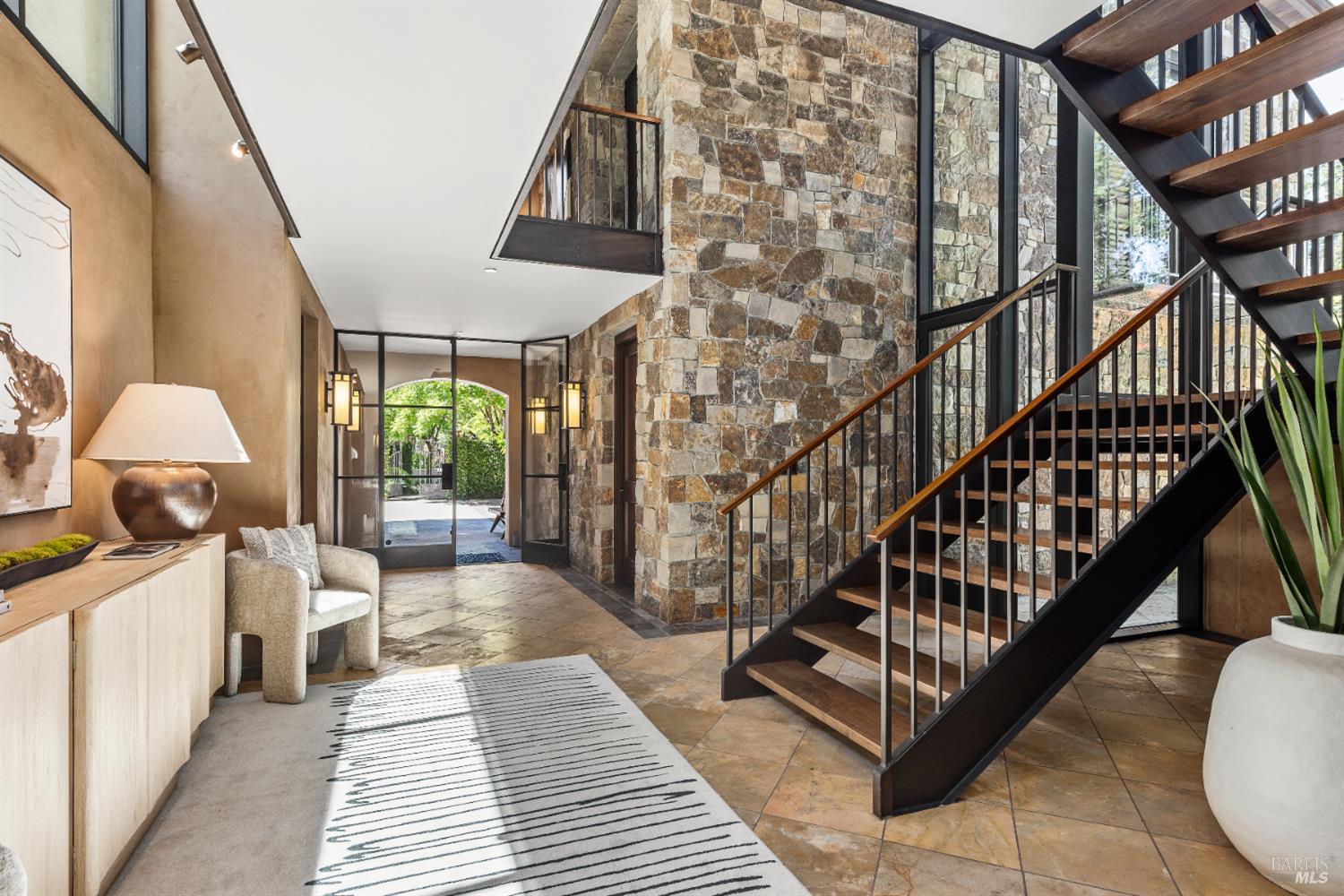 Detail Gallery Image 51 of 96 For 4030 Old Barn Rd, Healdsburg,  CA 95448 - 4 Beds | 5/1 Baths