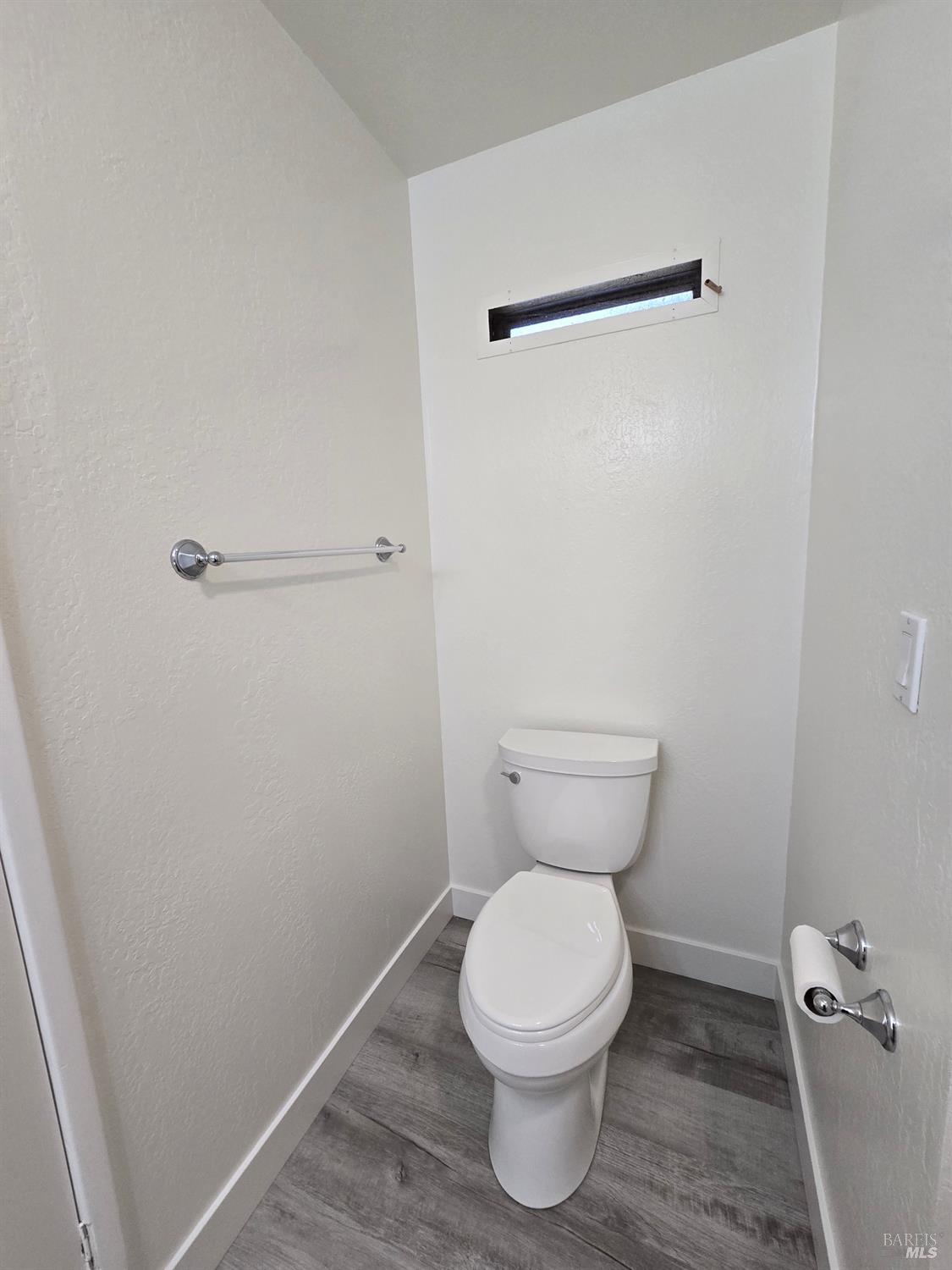 Detail Gallery Image 27 of 29 For 108 N Napa Dr, Petaluma,  CA 94954 - 2 Beds | 2 Baths