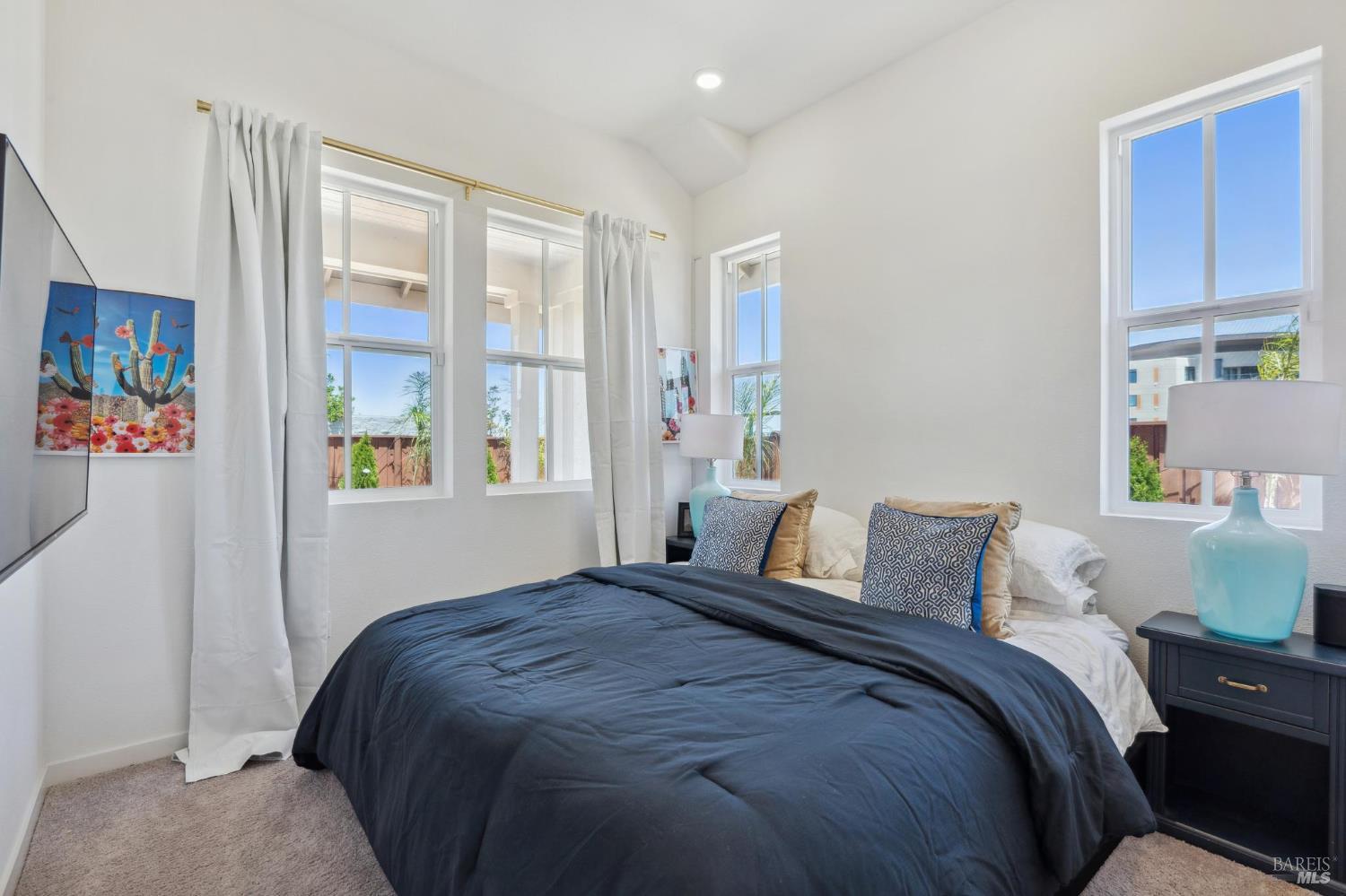 Detail Gallery Image 46 of 69 For 1749 Guadalupe St, Petaluma,  CA 94952 - 4 Beds | 3 Baths
