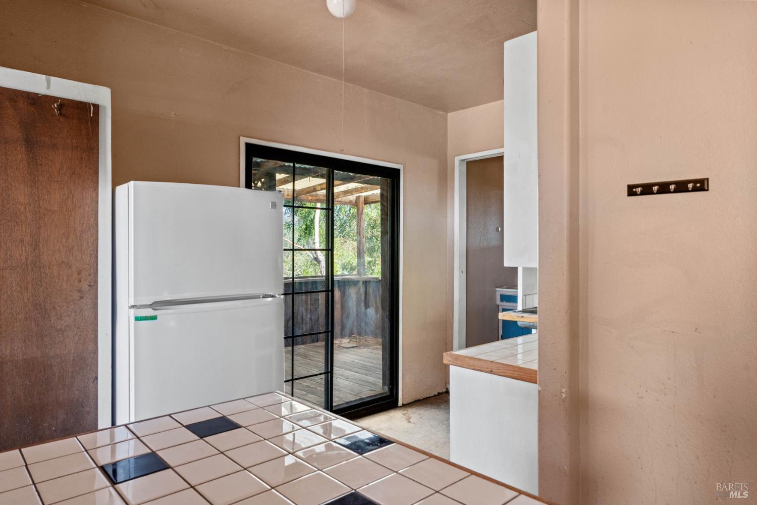 Detail Gallery Image 5 of 27 For 2840 Pear View Rd, Lakeport,  CA 95453 - 1 Beds | 1 Baths