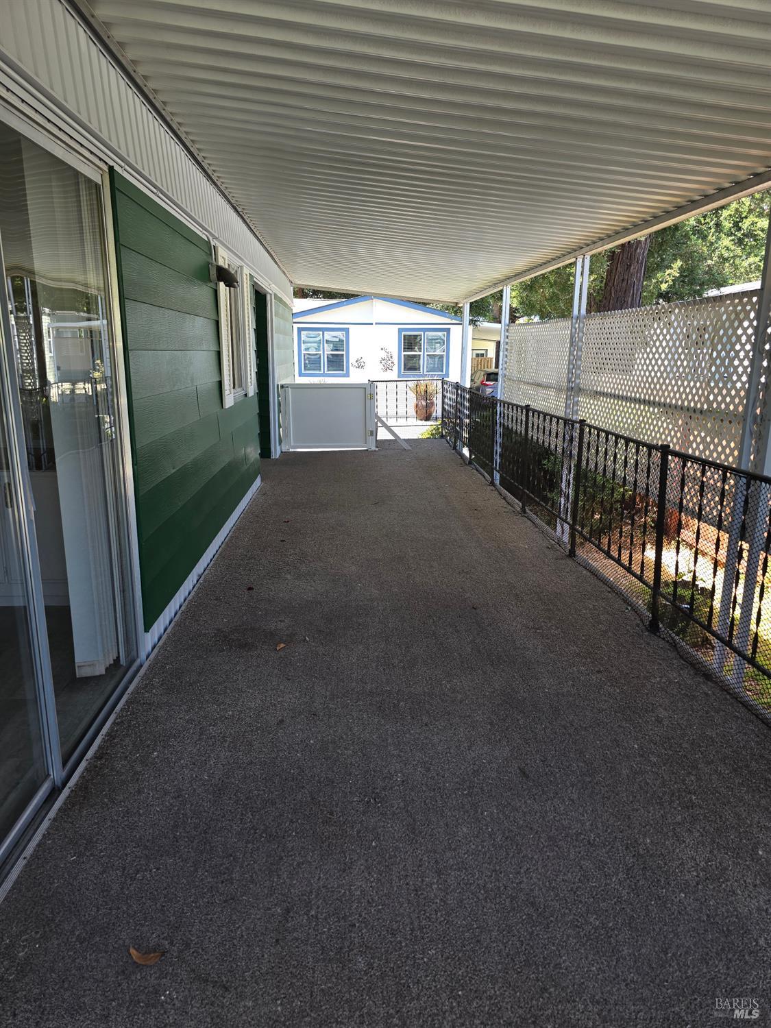 Detail Gallery Image 7 of 29 For 108 N Napa Dr, Petaluma,  CA 94954 - 2 Beds | 2 Baths