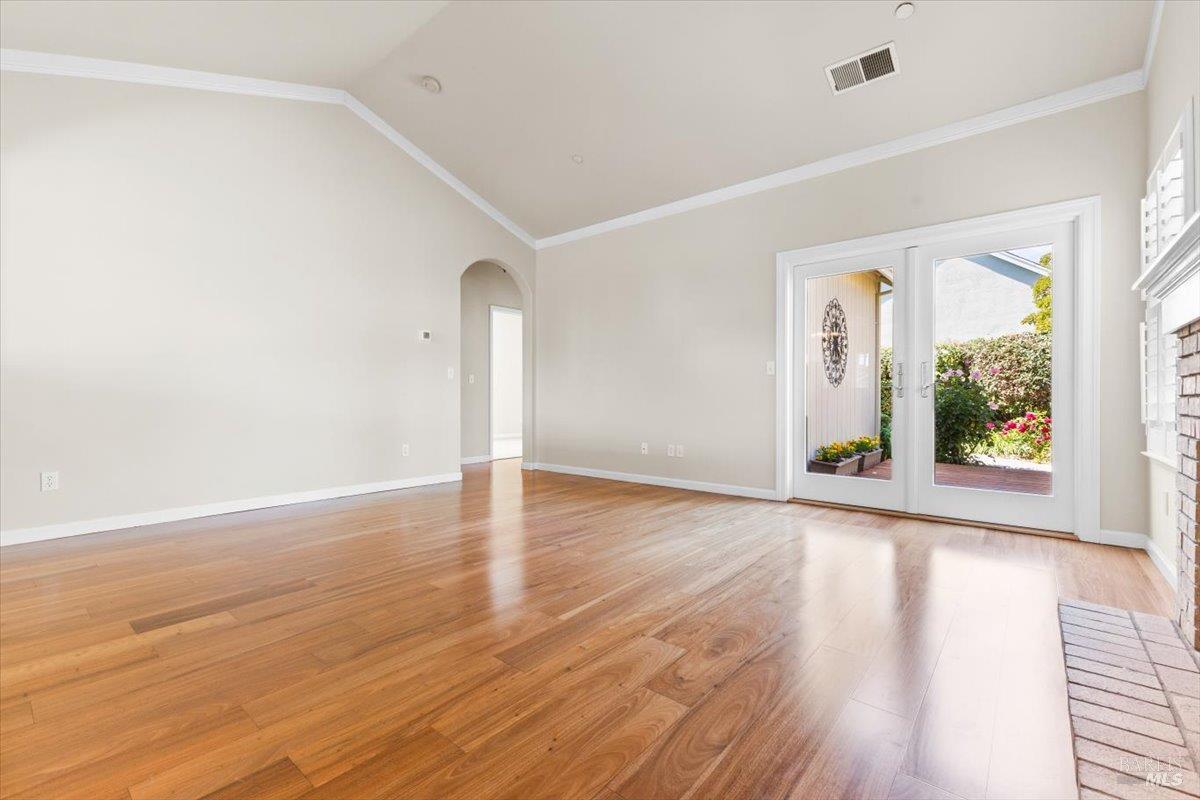 Detail Gallery Image 7 of 36 For 843 Cab Calloway Ct, Windsor,  CA 95492 - 2 Beds | 2 Baths