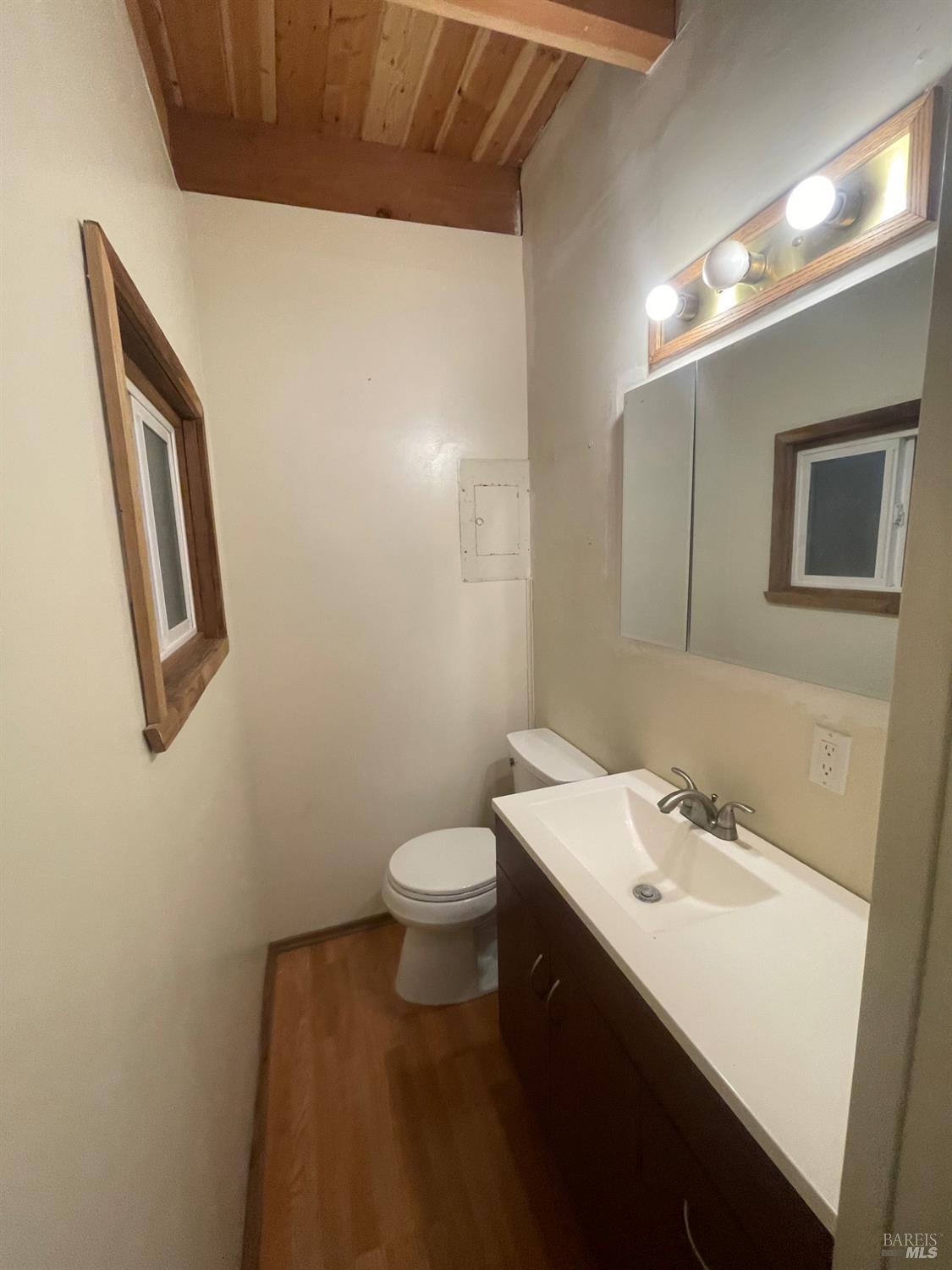 Detail Gallery Image 10 of 25 For 11926 Laurel Ave, Forestville,  CA 95436 - 2 Beds | 2 Baths