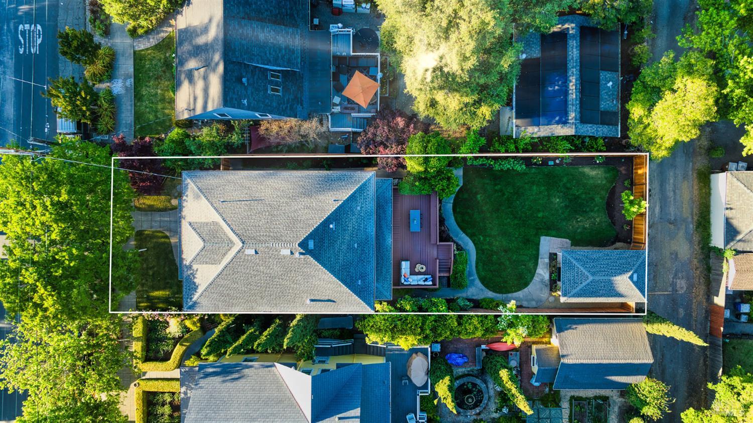 Detail Gallery Image 42 of 63 For 190 Franklin St, Napa,  CA 94558 - 4 Beds | 3 Baths