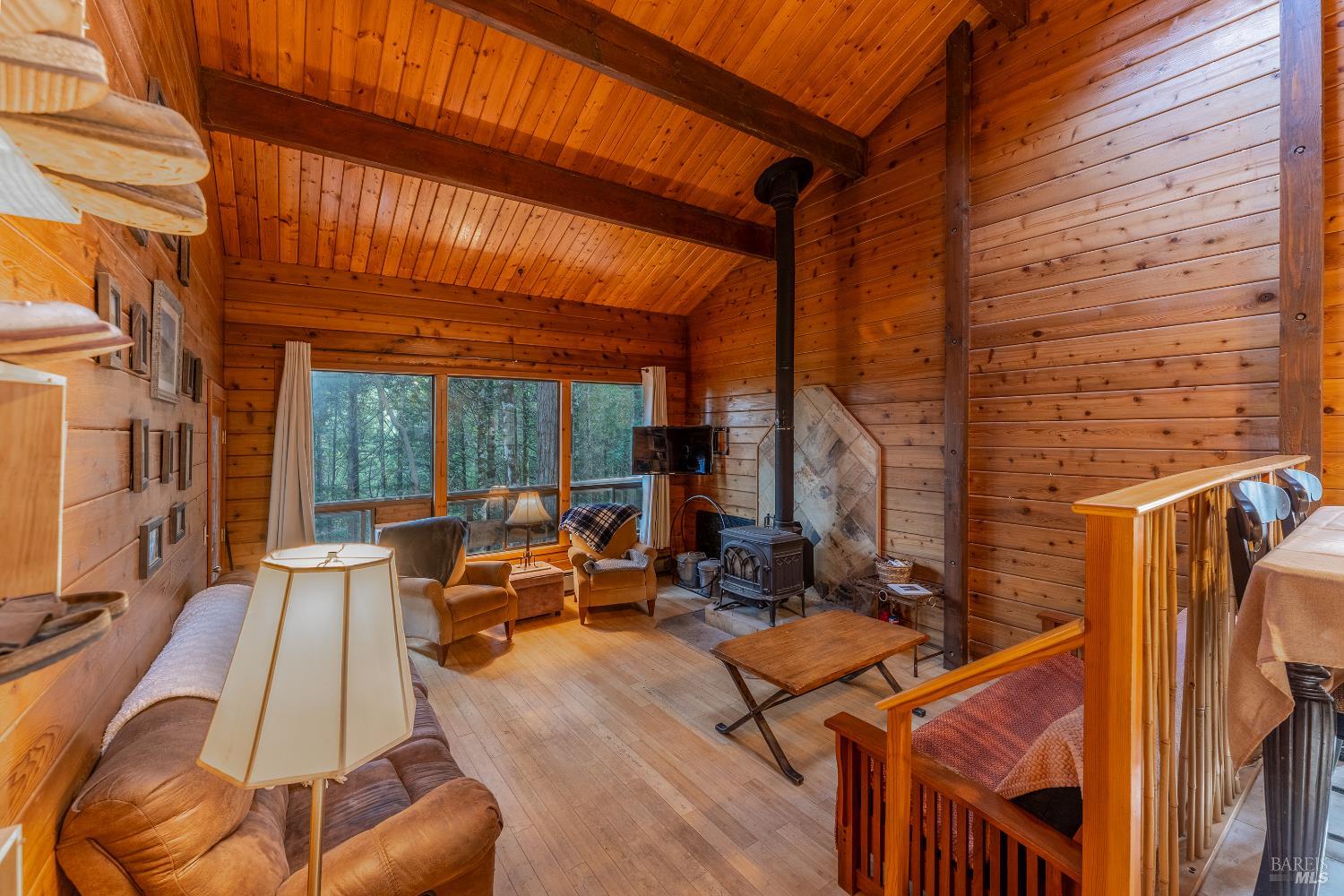 Detail Gallery Image 6 of 27 For 2645 Goose Rd, Willits,  CA 95490 - 3 Beds | 2 Baths