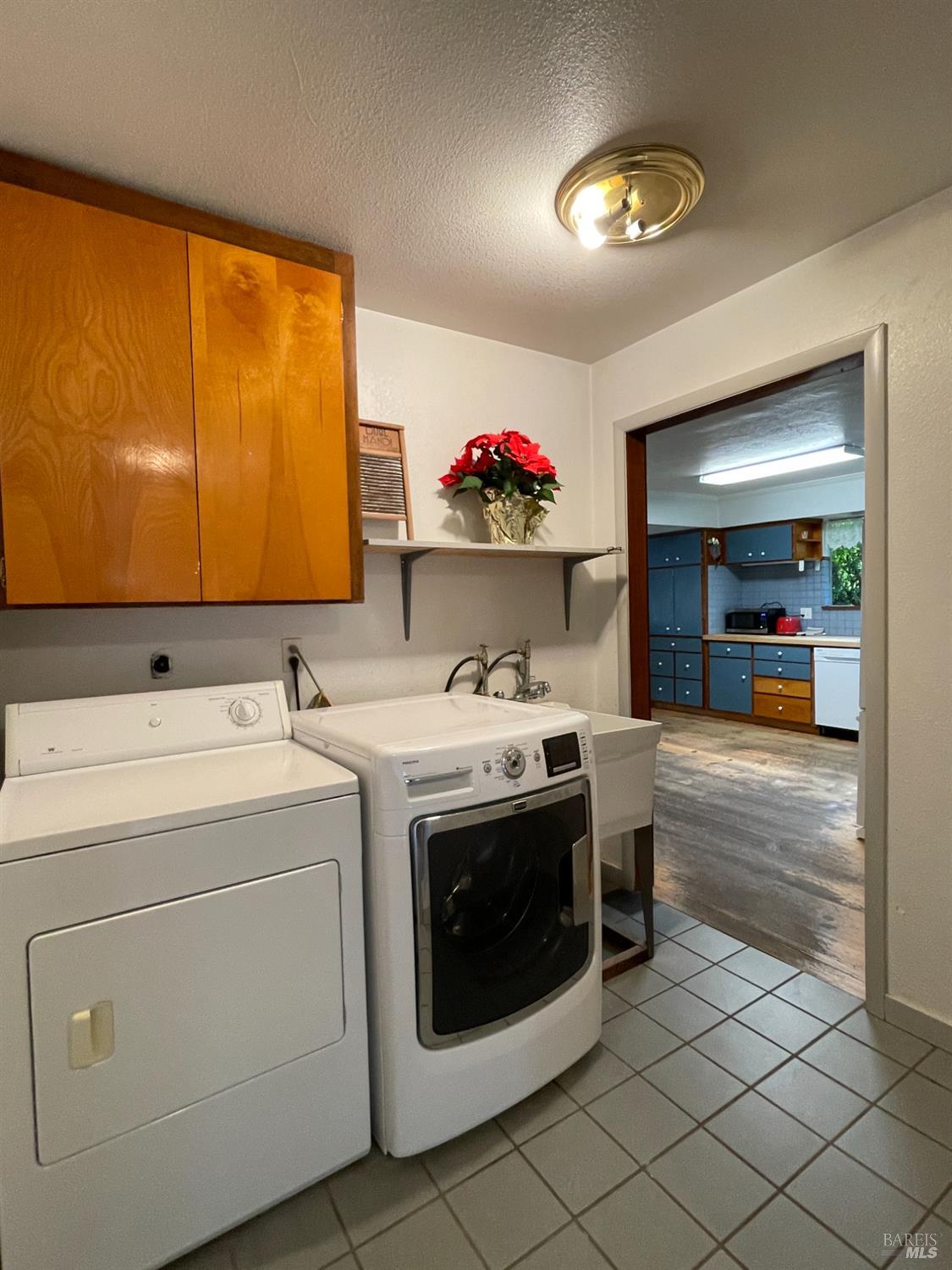 Detail Gallery Image 33 of 68 For 458 E San Francisco Ave, Willits,  CA 95490 - 4 Beds | 2 Baths