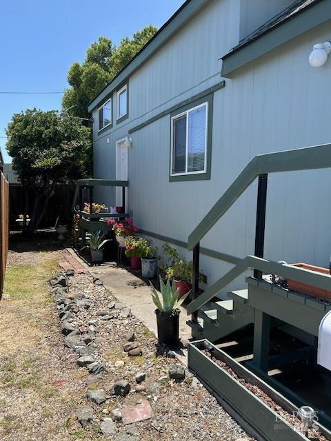 Detail Gallery Image 9 of 13 For 50 River Rd 6, Rio Vista,  CA 94571 - 1 Beds | 1 Baths