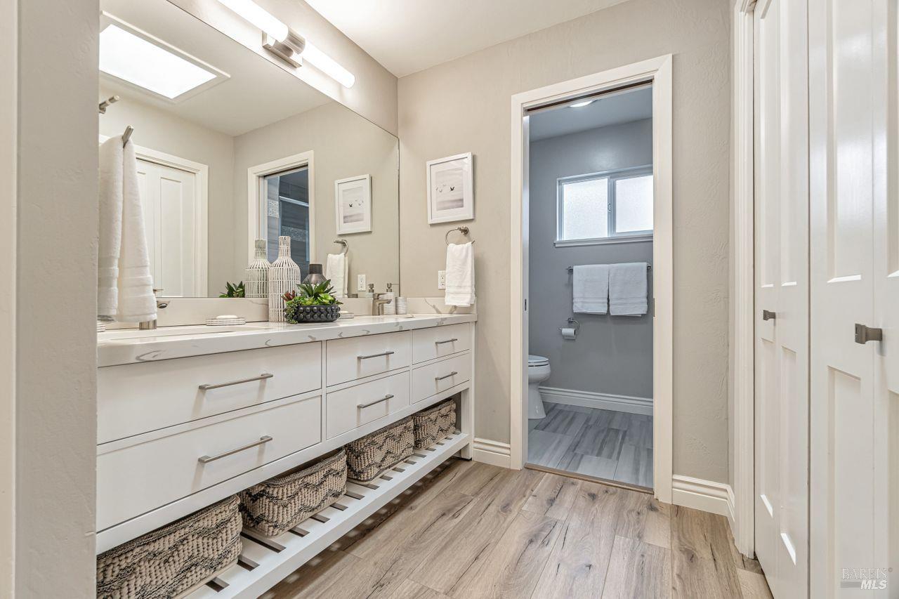 Detail Gallery Image 17 of 37 For 37 Angela Ave, San Anselmo,  CA 94960 - 4 Beds | 2/1 Baths
