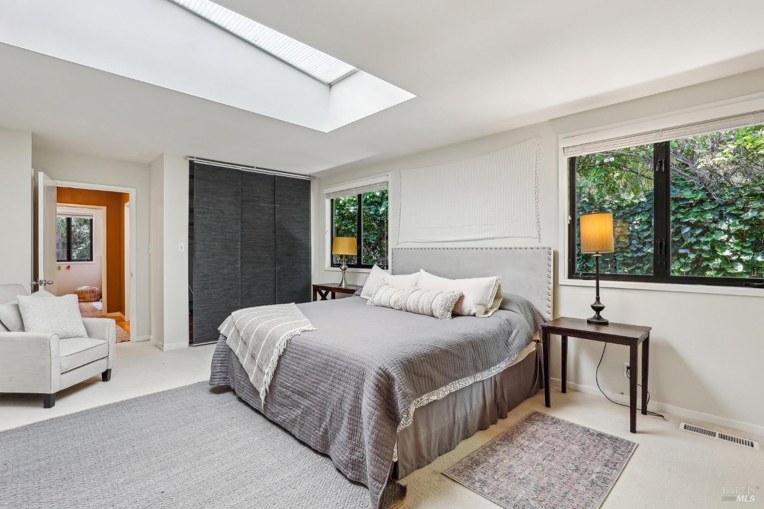 Detail Gallery Image 25 of 41 For 225 Van Winkle Dr, San Anselmo,  CA 94960 - 5 Beds | 4 Baths