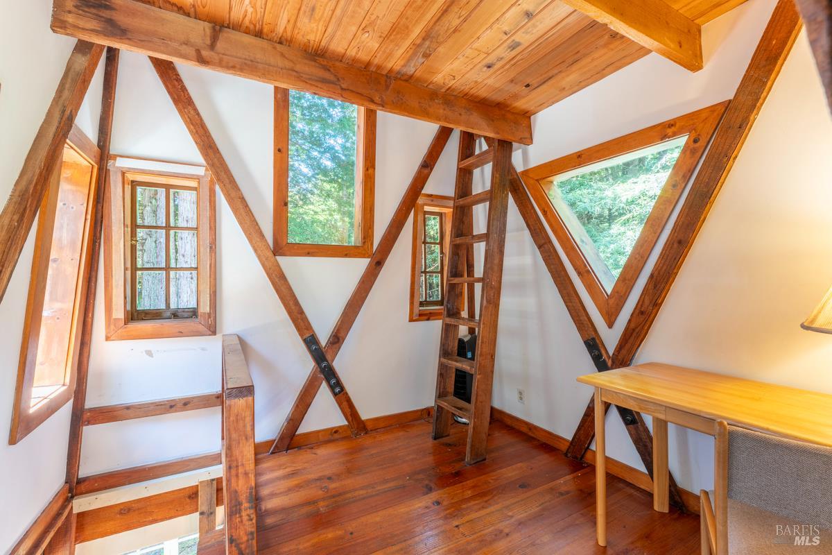 Detail Gallery Image 25 of 35 For 32371 Middle Ridge Rd, Albion,  CA 95410 - 2 Beds | 1 Baths