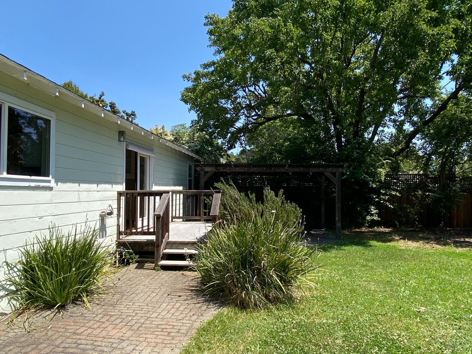 Detail Gallery Image 57 of 64 For 1125 East Ct, Novato,  CA 94945 - 2 Beds | 1 Baths