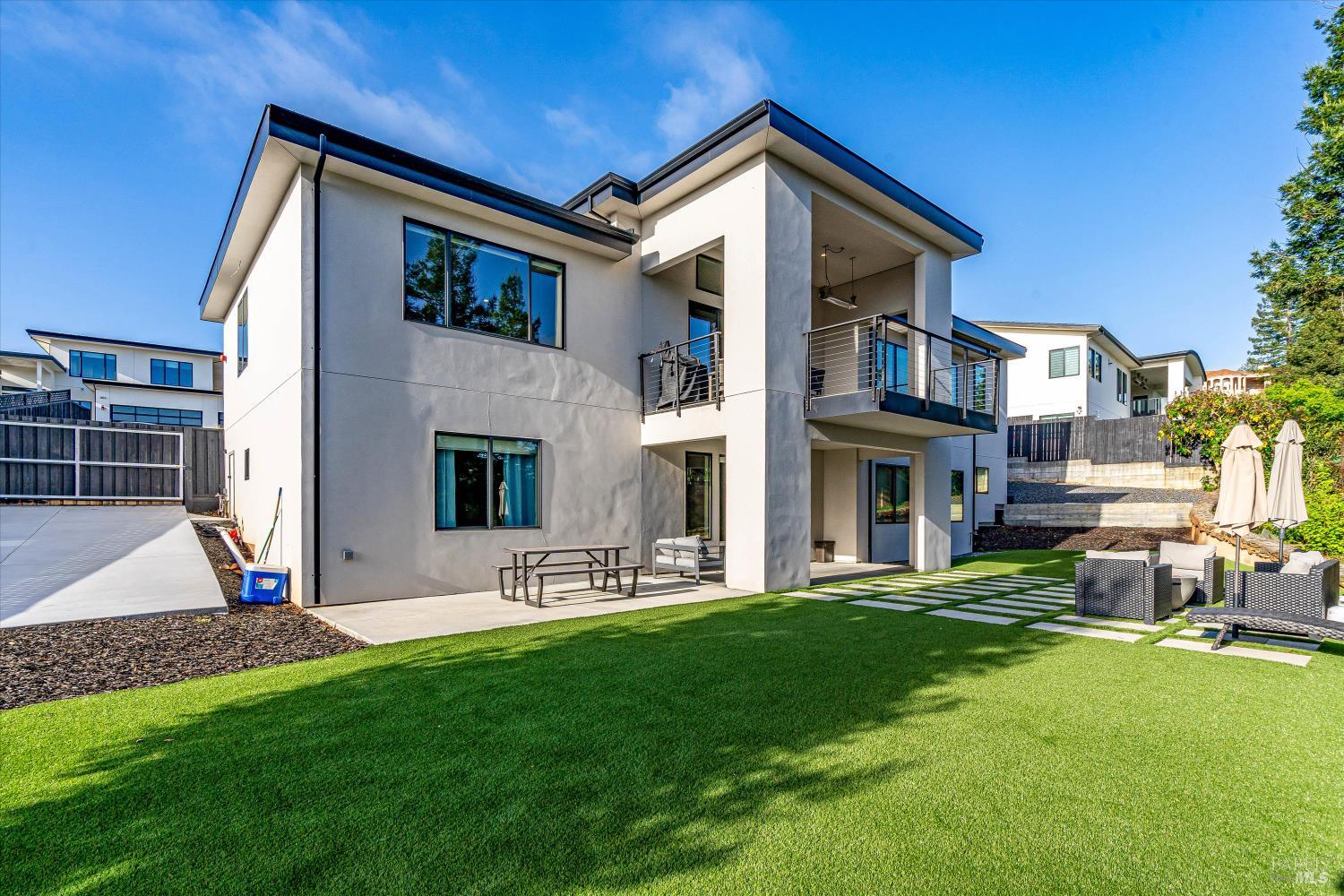 Detail Gallery Image 56 of 60 For 1994 W Bristlecone Ct, Santa Rosa,  CA 95403 - 4 Beds | 3/1 Baths