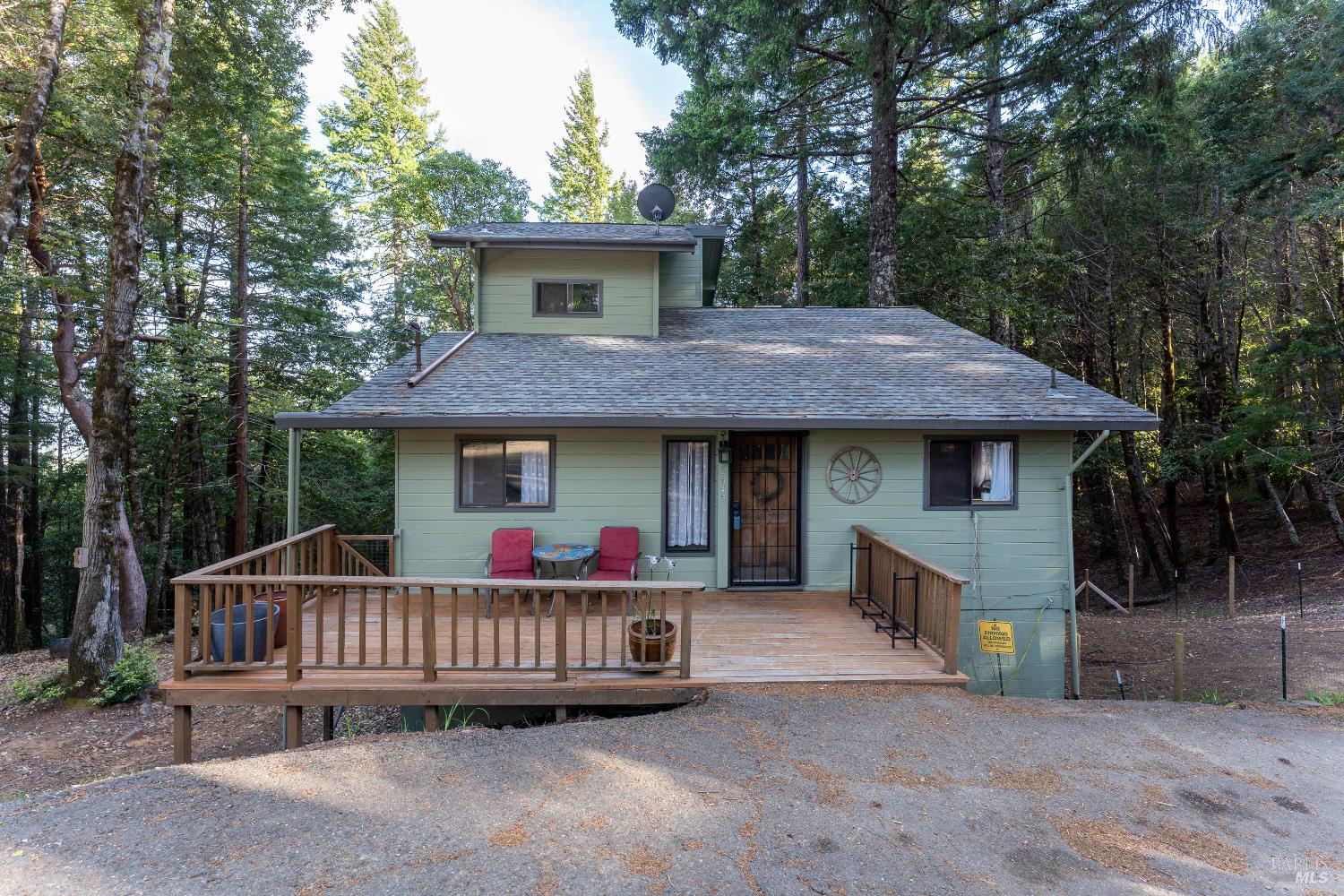 Detail Gallery Image 1 of 27 For 2645 Goose Rd, Willits,  CA 95490 - 3 Beds | 2 Baths