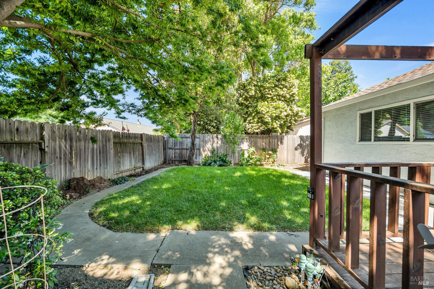 Detail Gallery Image 30 of 45 For 550 Rossi Dr, Dixon,  CA 95620 - 3 Beds | 2 Baths