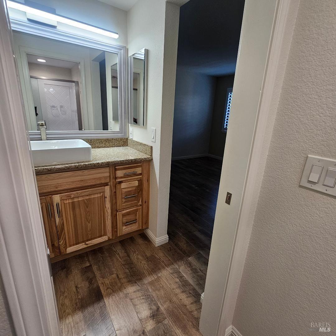 Detail Gallery Image 13 of 20 For 487 Mission Blvd, Santa Rosa,  CA 95409 - 2 Beds | 2 Baths